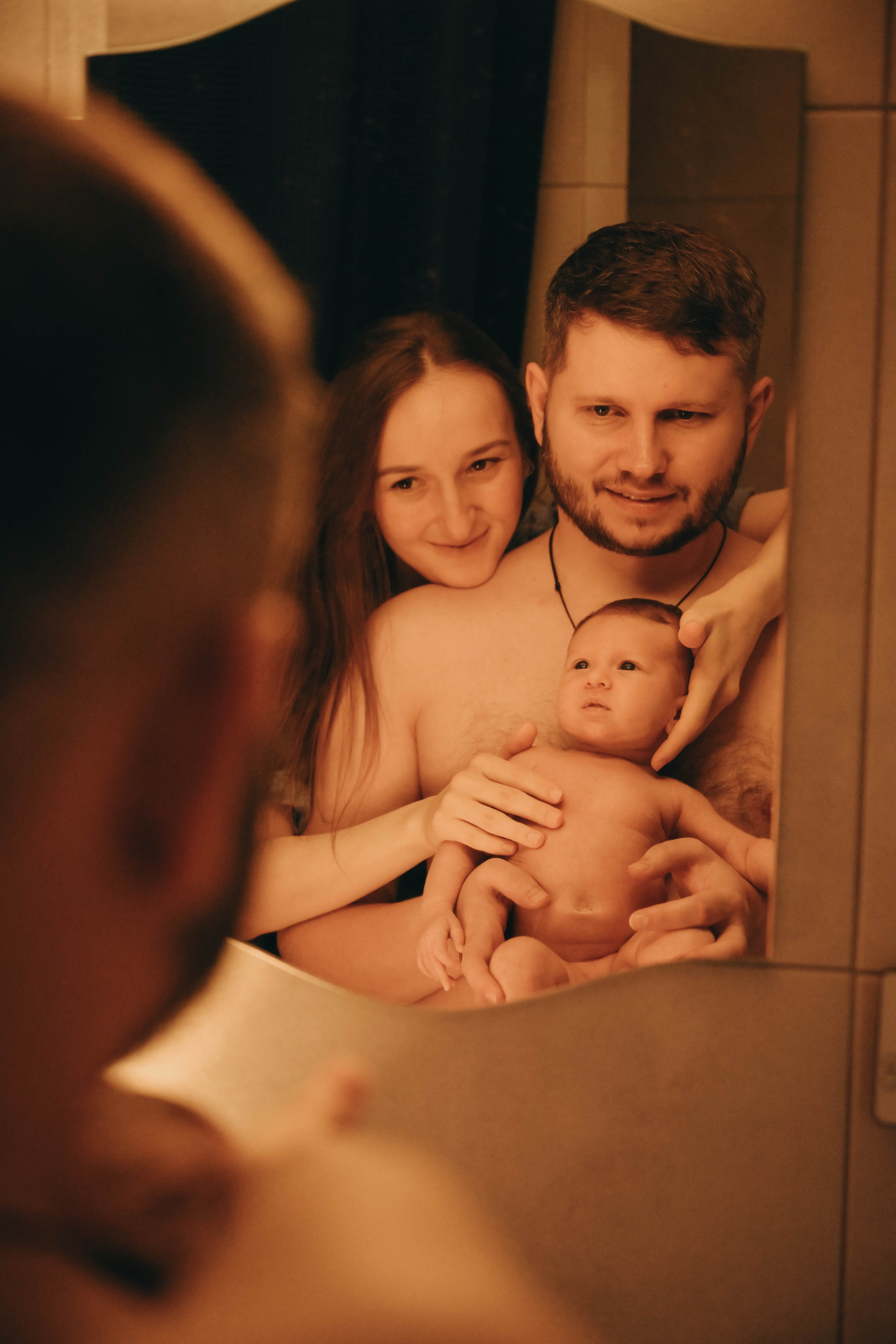 Софи, Саша и маленькая Нина.Первые дни дома. Семейный фотограф Москва-Воронеж Ирина Вронская