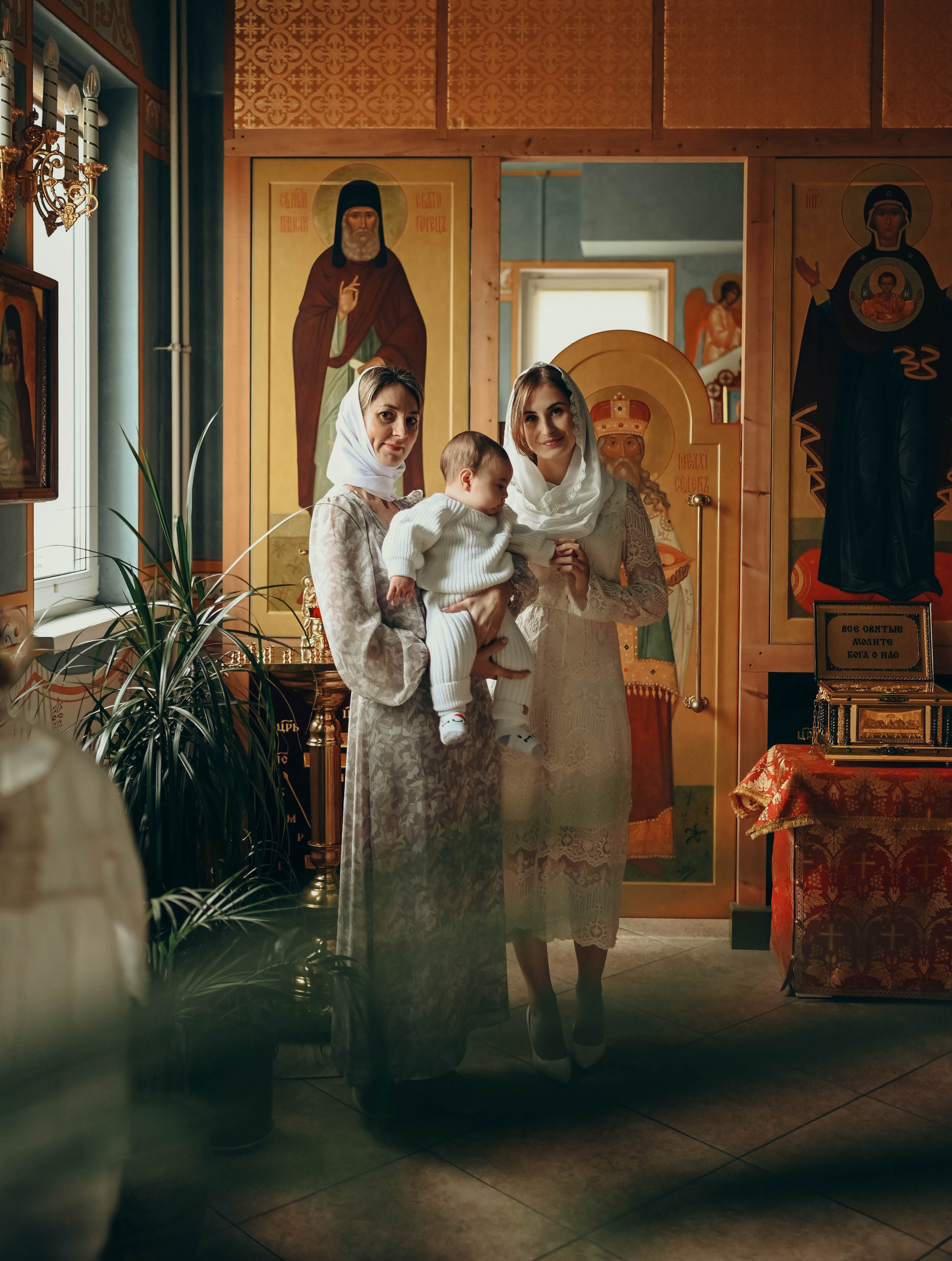 Таинство Крещения Александра в Храме прп Александра Свирского. Семейный фотограф Москва-Воронеж Ирина Вронская