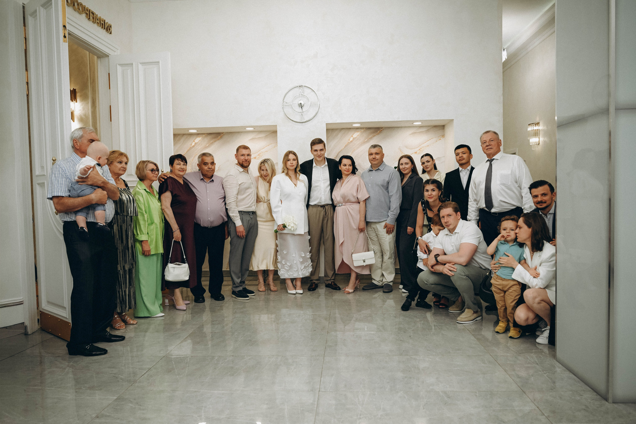 Настя и Роман.Прогулка Загс + репортаж с гостями. Семейный фотограф Москва-Воронеж Ирина Вронская