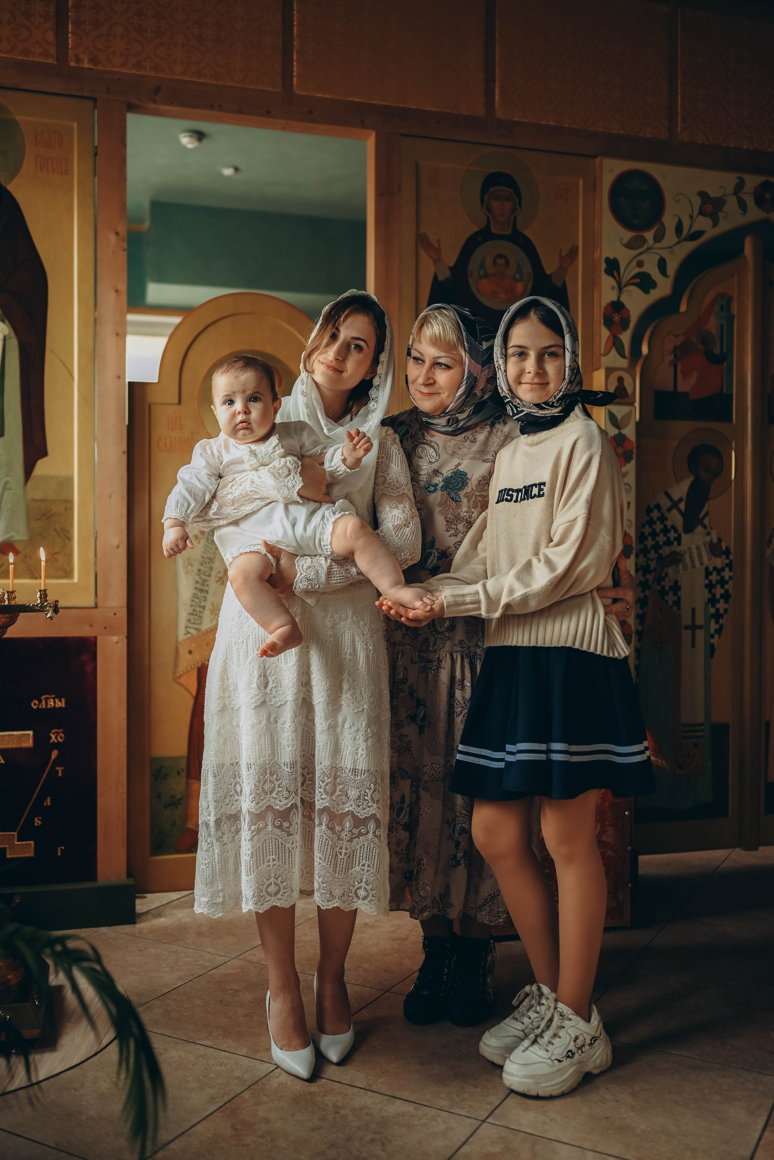 Таинство Крещения Александра в Храме прп Александра Свирского. Семейный фотограф Москва-Воронеж Ирина Вронская