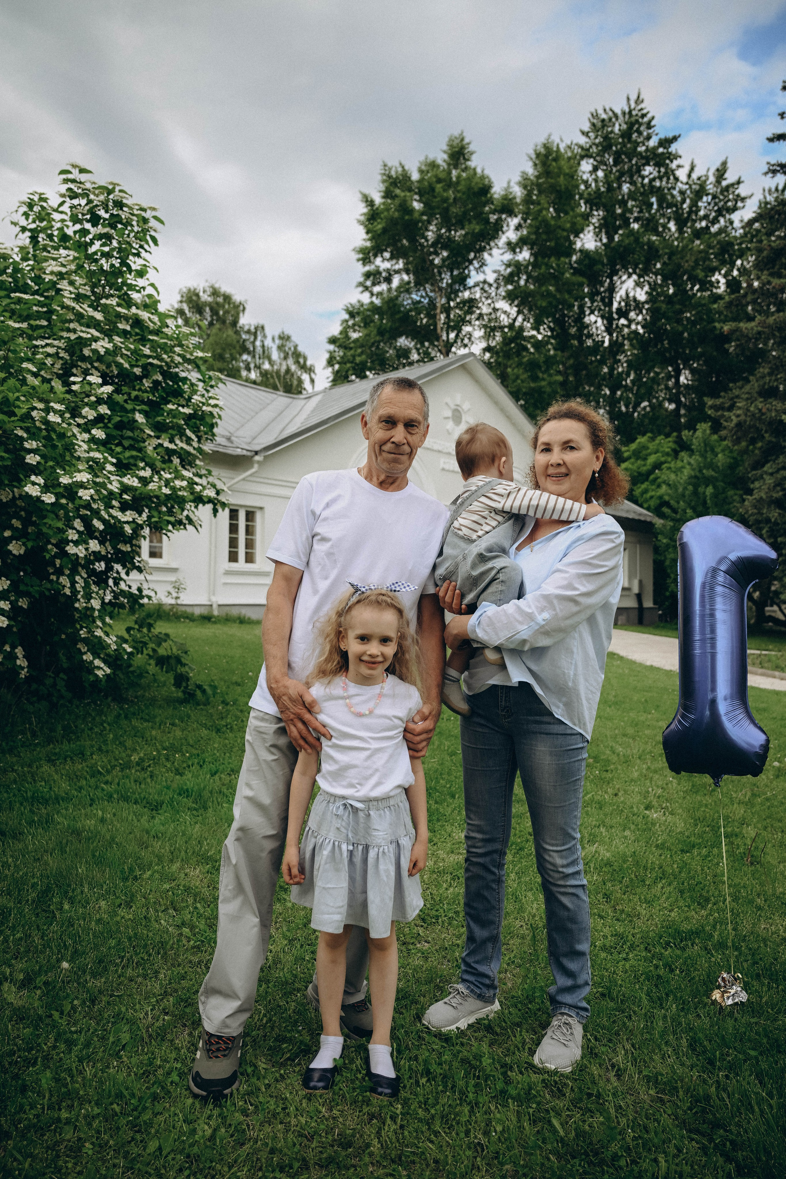 ВДНХ большая семья. Семейный фотограф Москва-Воронеж Ирина Вронская