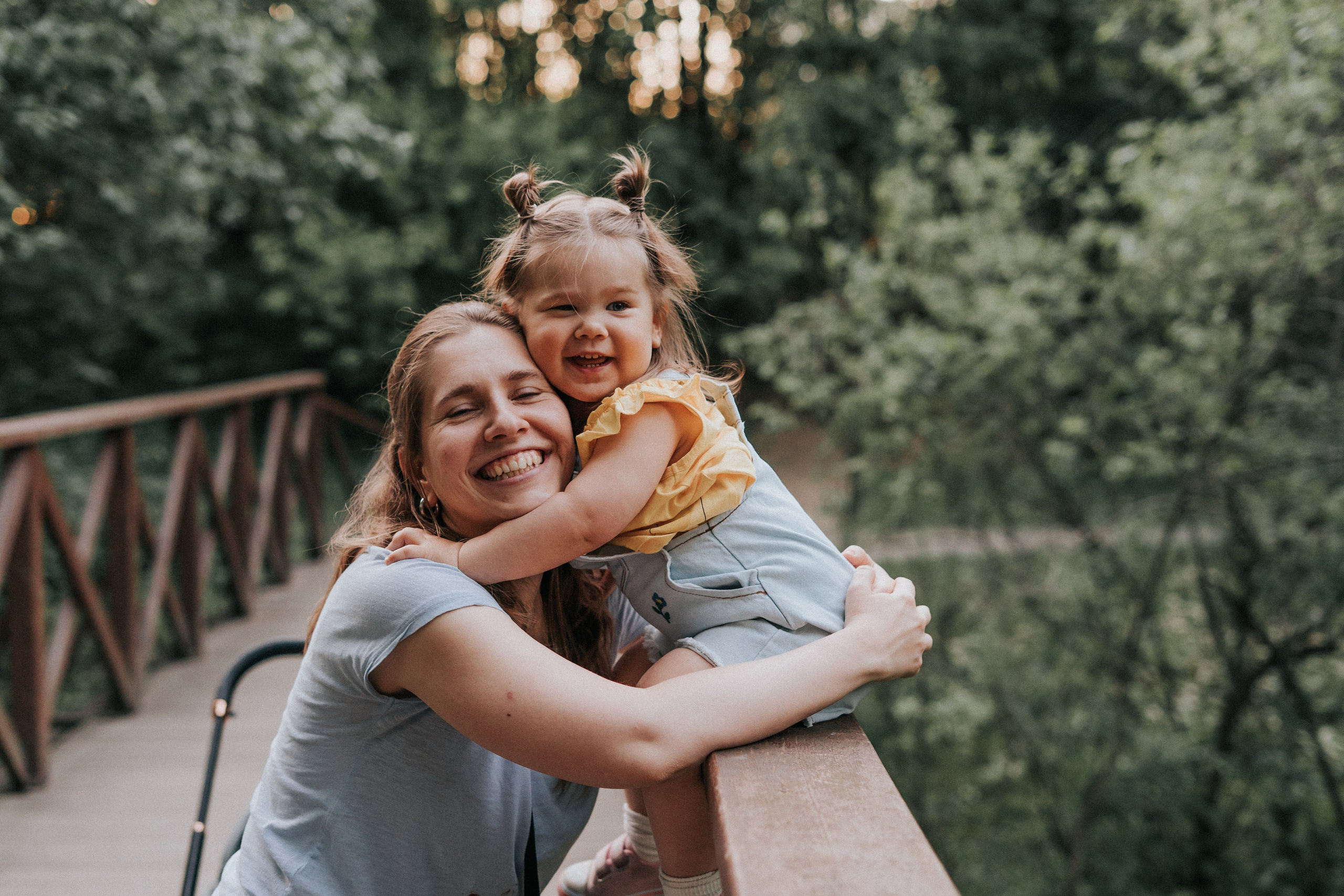 Детская фотосессия дома и на улице без постановки. Фотограф на роды Москва. Фотограф новорожденных Москва
