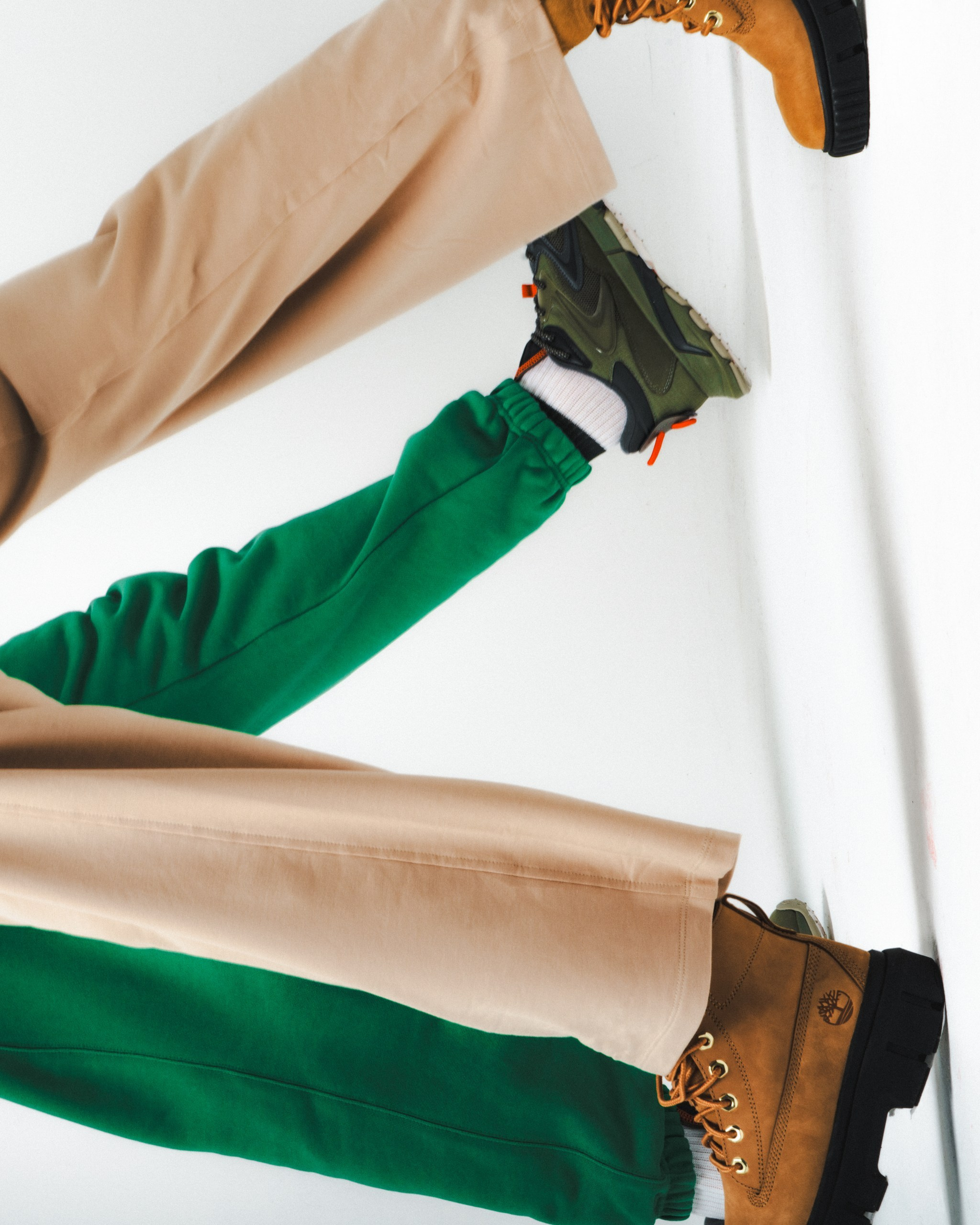 Clothes and jewelry. Berman Euginia