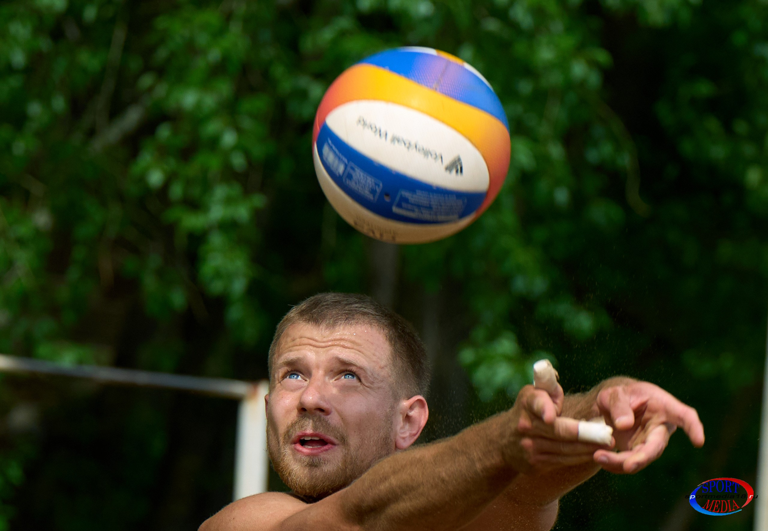 Пляжный волейбол. ПРИВОЛЖСКАЯ ЛИГА MIXT Ижевск 18.05.2025. Спортивный репортажный фотограф в Ижевске Сергей Мерзляков
