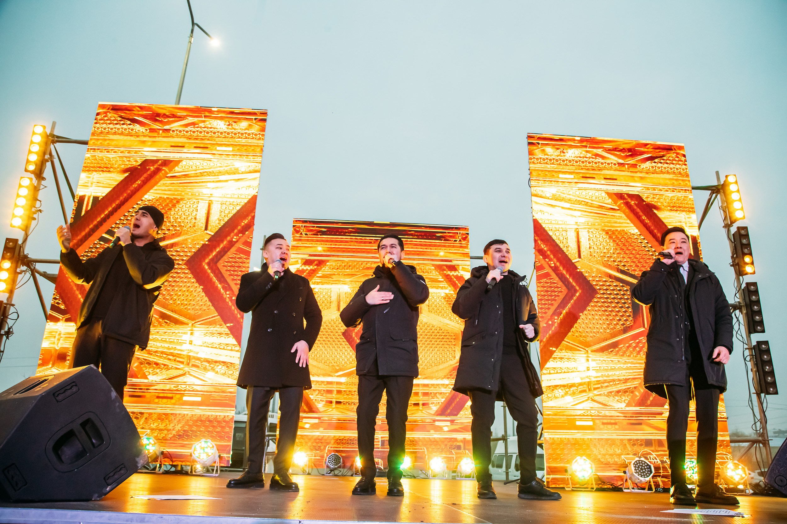 10 лет BatyrMall. Кипятком Павлодар