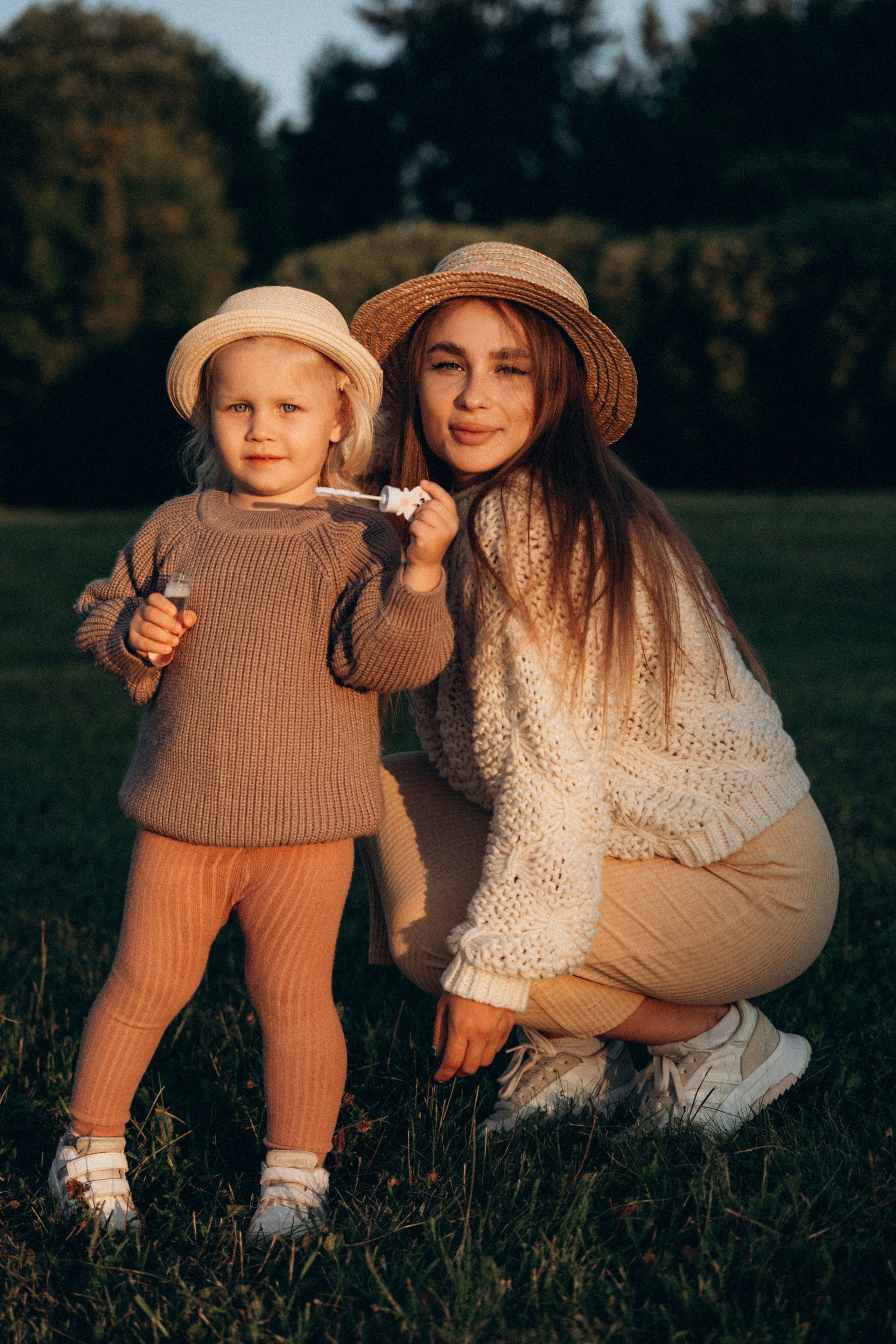 Катя и Сонечка. Фотограф Мария Миллс | Минск