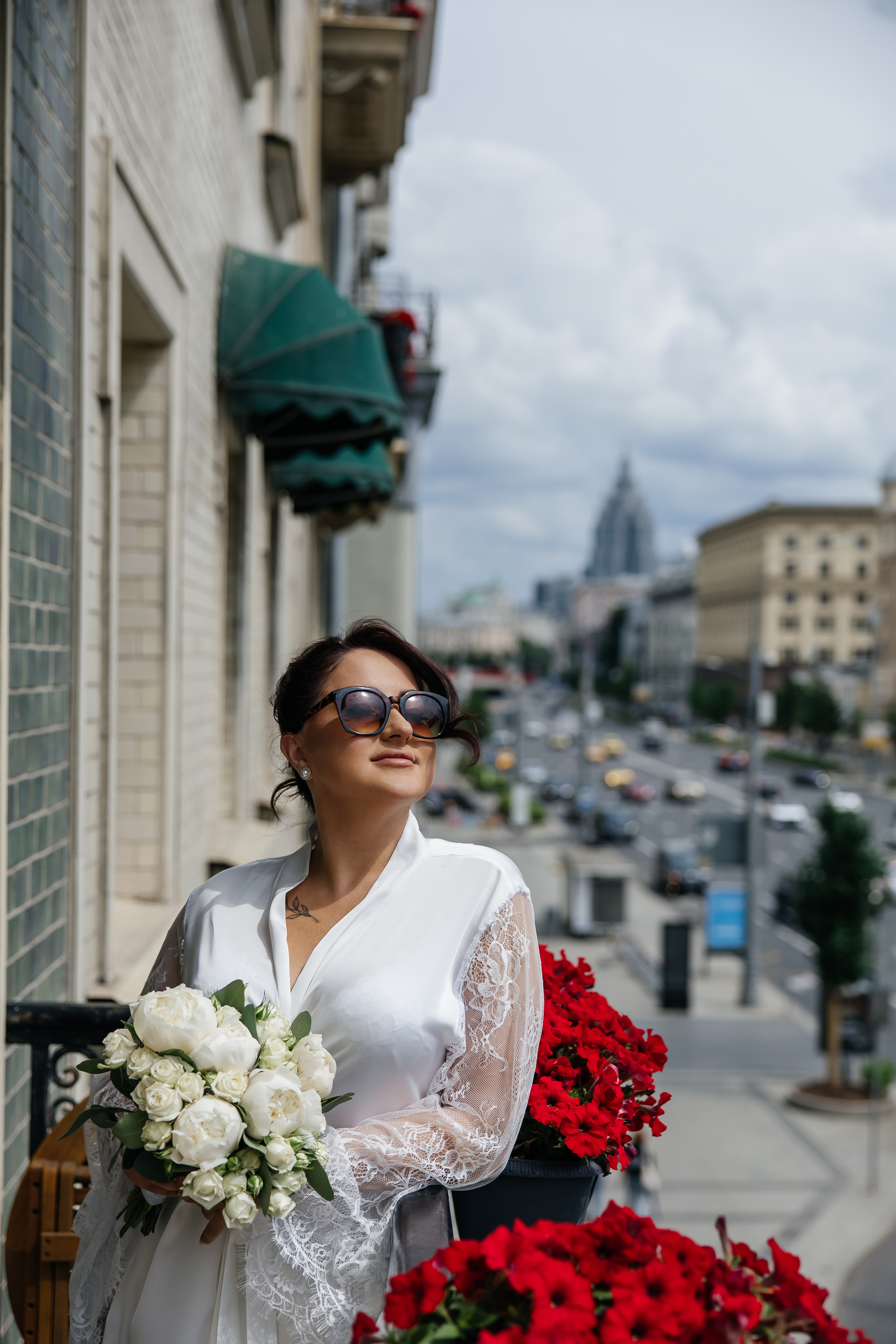 Сборы, прогулка, роспись. Фотограф, видеограф на свадьбу в Москве Никита Назаров