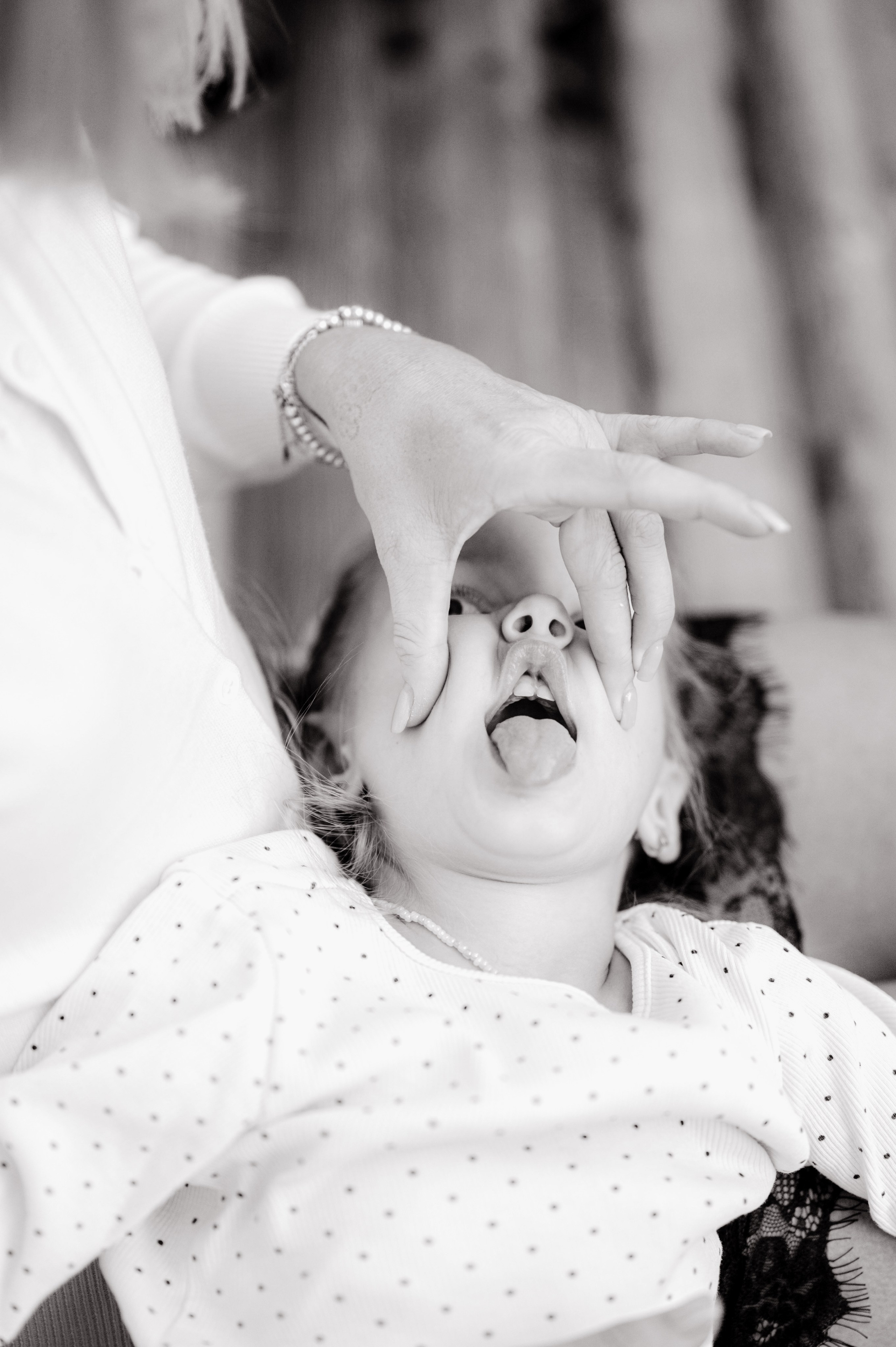 ЧБ прогулка. Детский и семейный фотограф