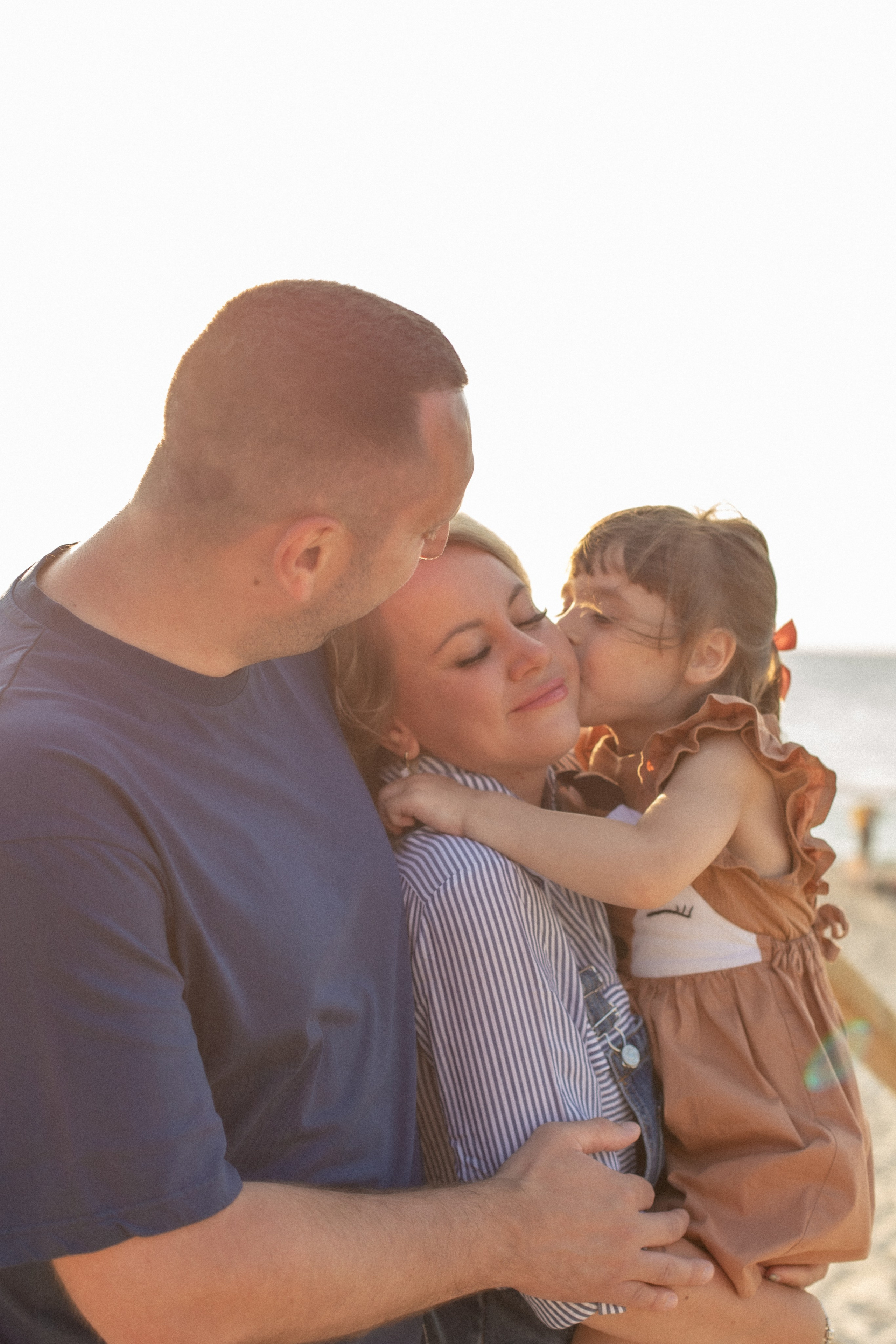 Есеня и родители. Малиновка. Фотограф в Калининграде Решетникова Алина