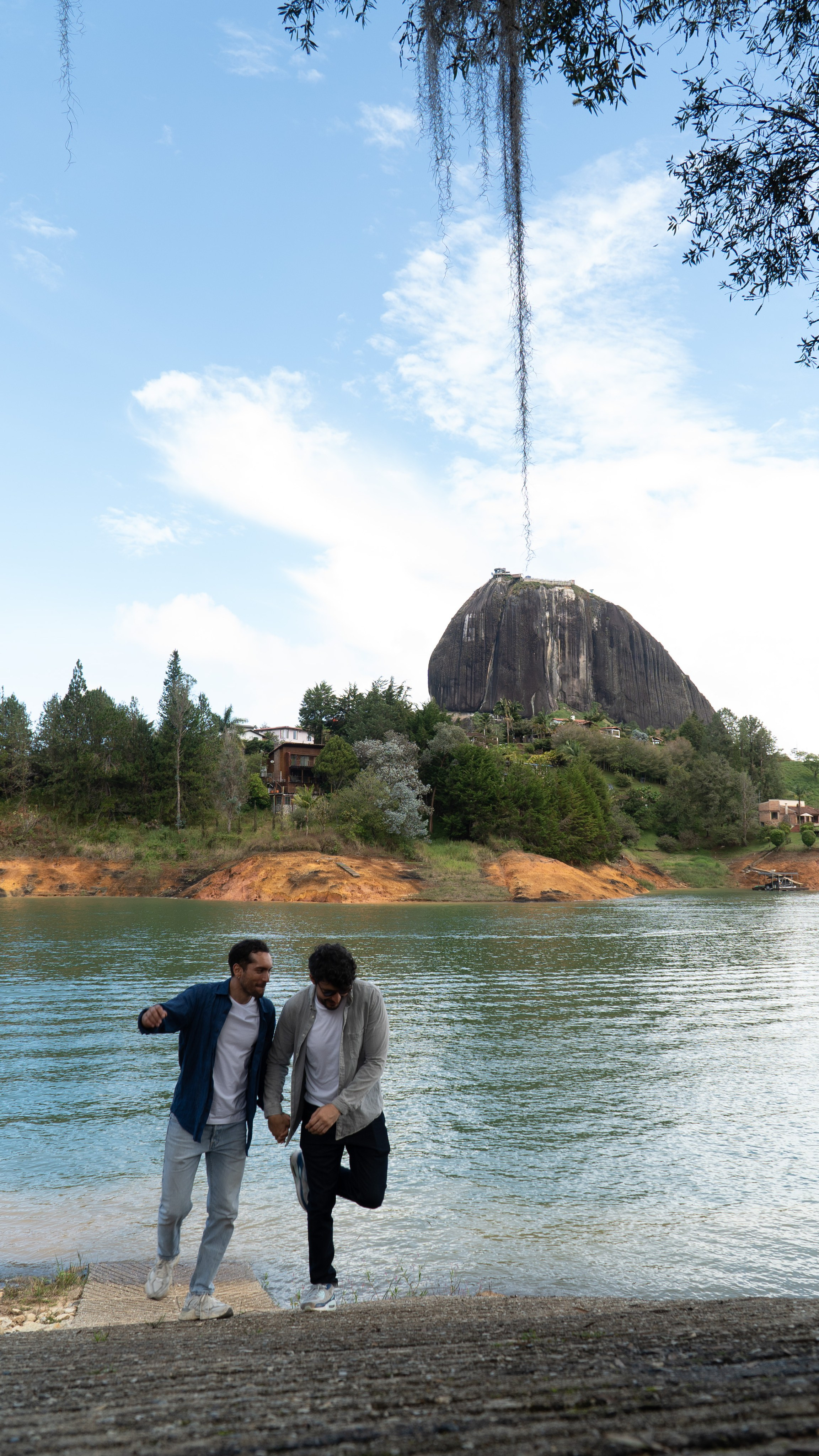 Guatape full. Wedding Photographer in Barcelona and Medellin