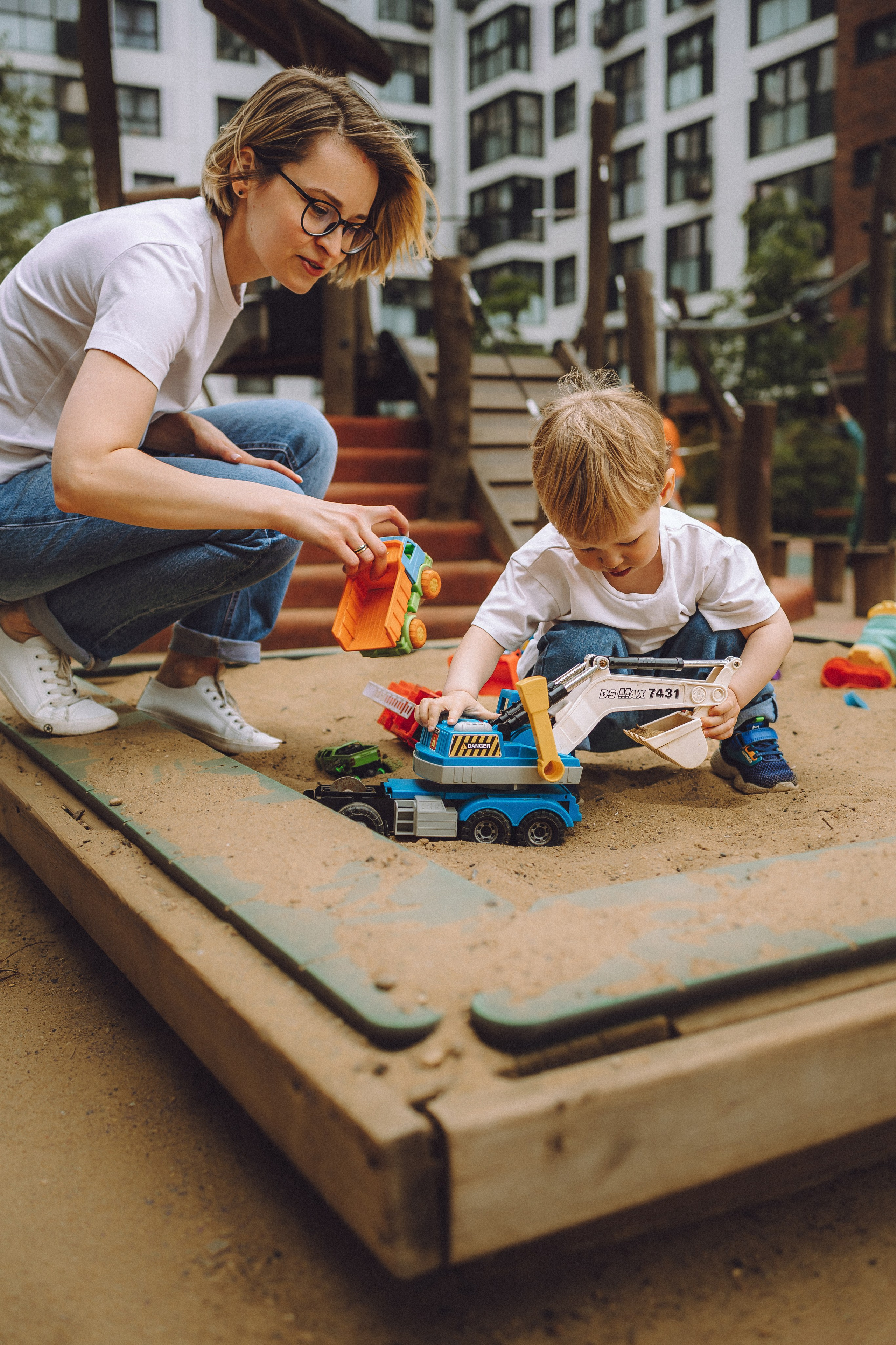 Лорик и его семья