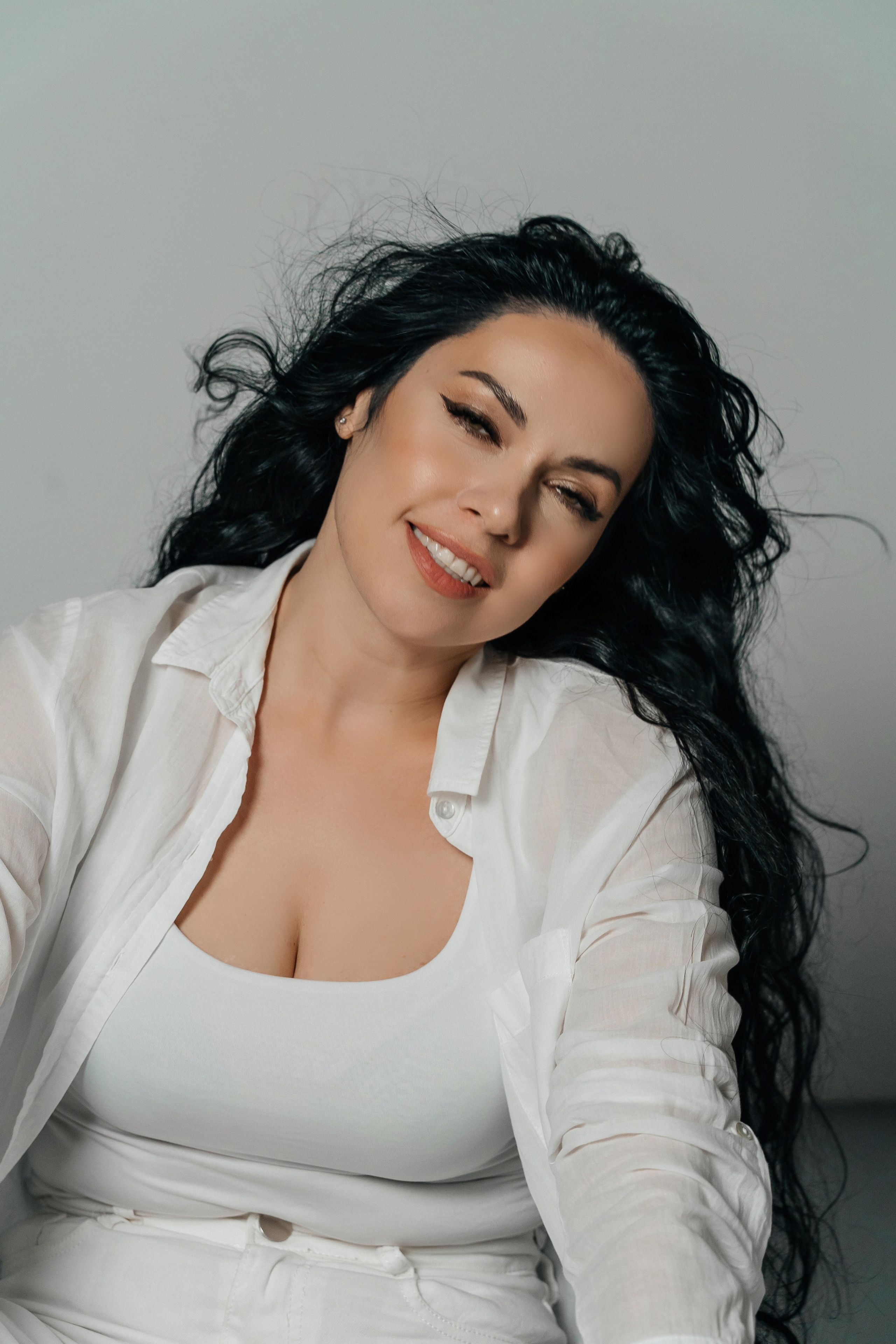 Съемки в интерьере студий. Виктория Алпеева — фотограф по любви