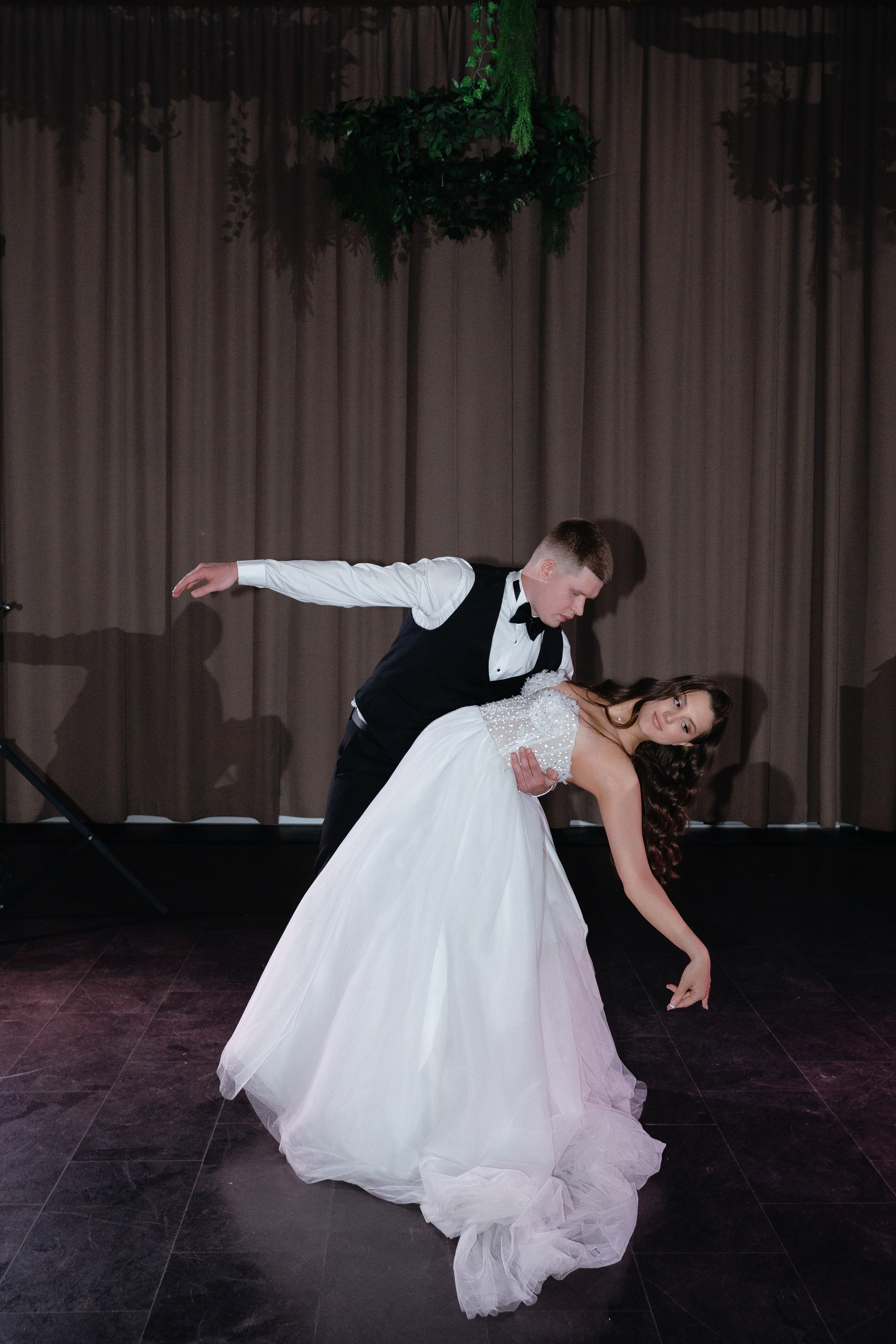 Дмитрий и Полина Еловое. Свадебный фотограф Виктория