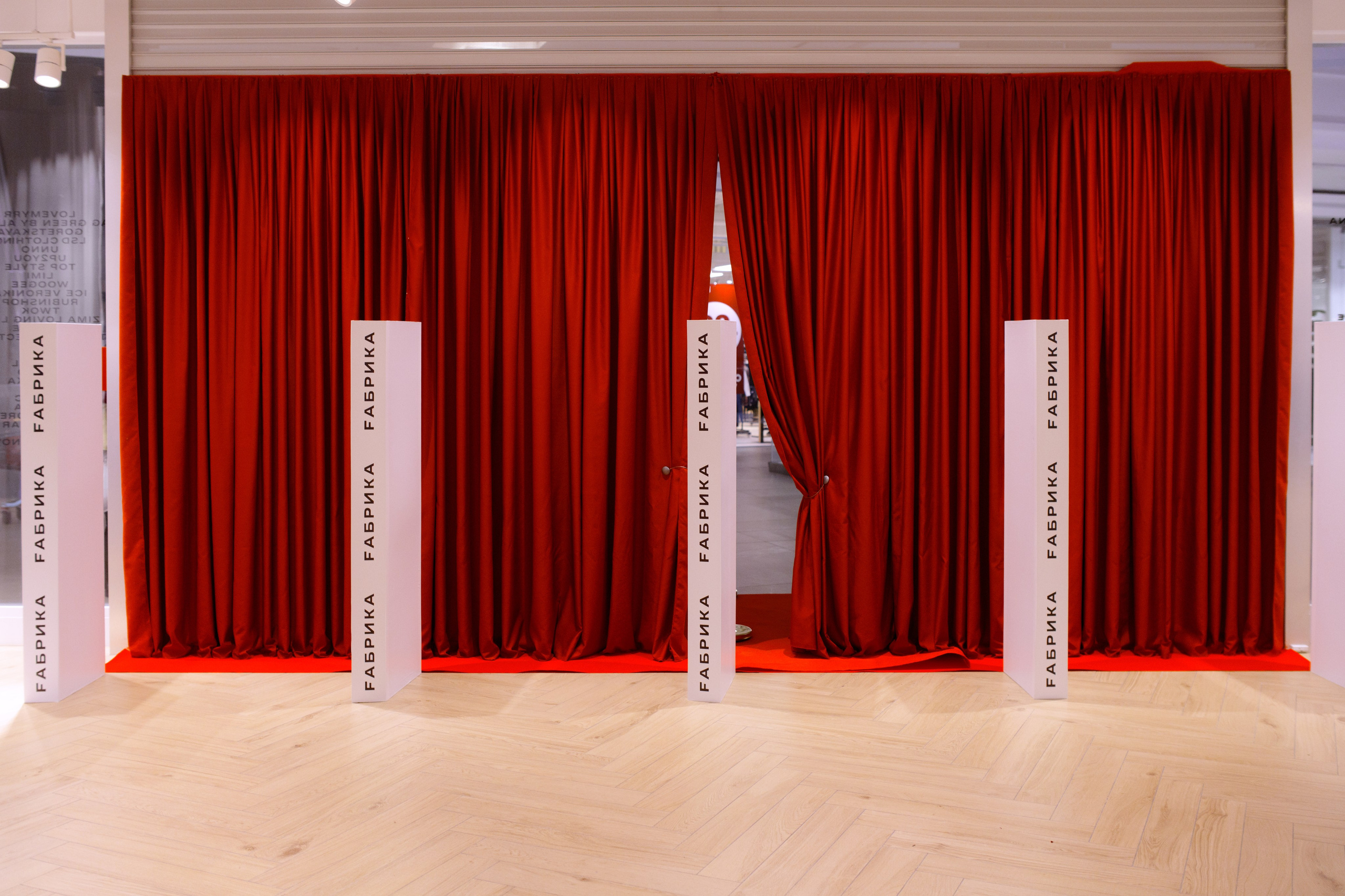 FАБРИКА grand opening. Свадебный фотограф в Минске