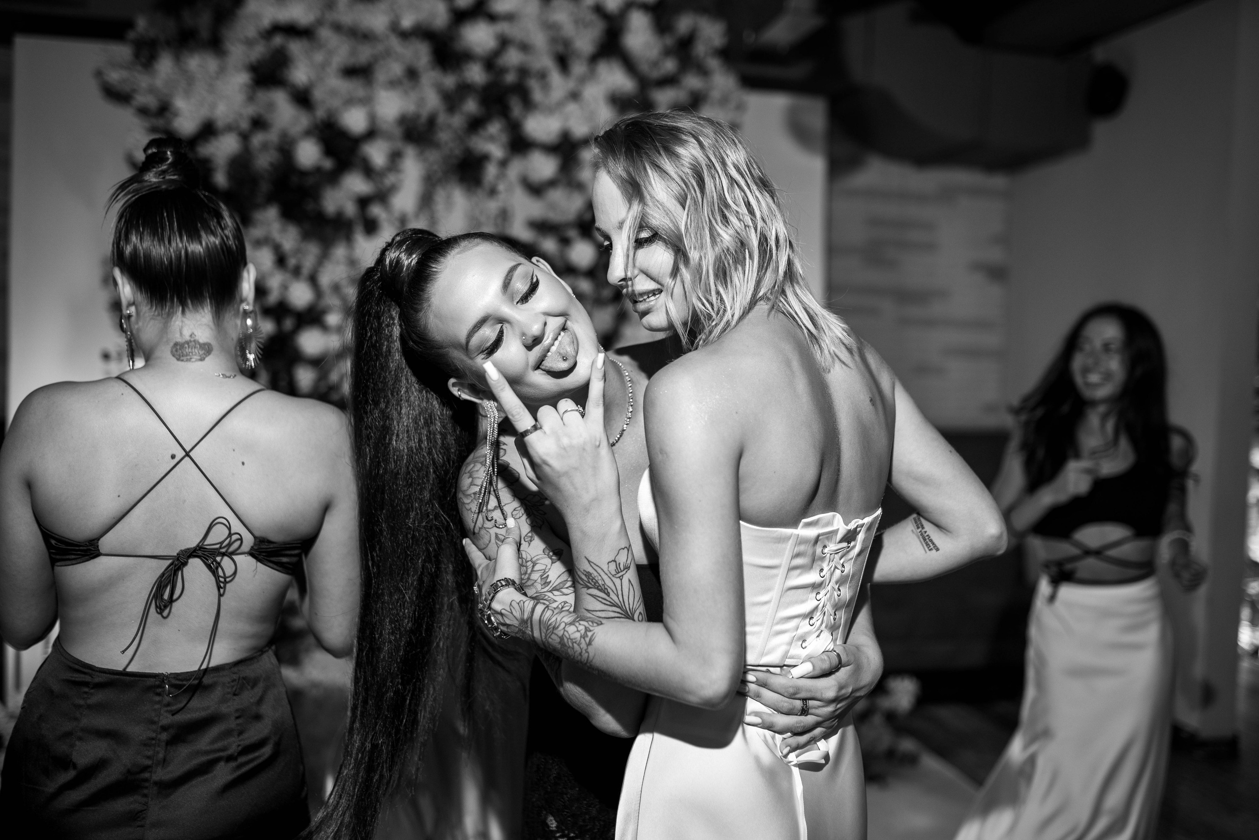 Нанфу и Александра. Первая встреча, лавстори, церемония и банкет. Фотограф Чита. Индивидуальные портреты, LoveStory, свадьбы