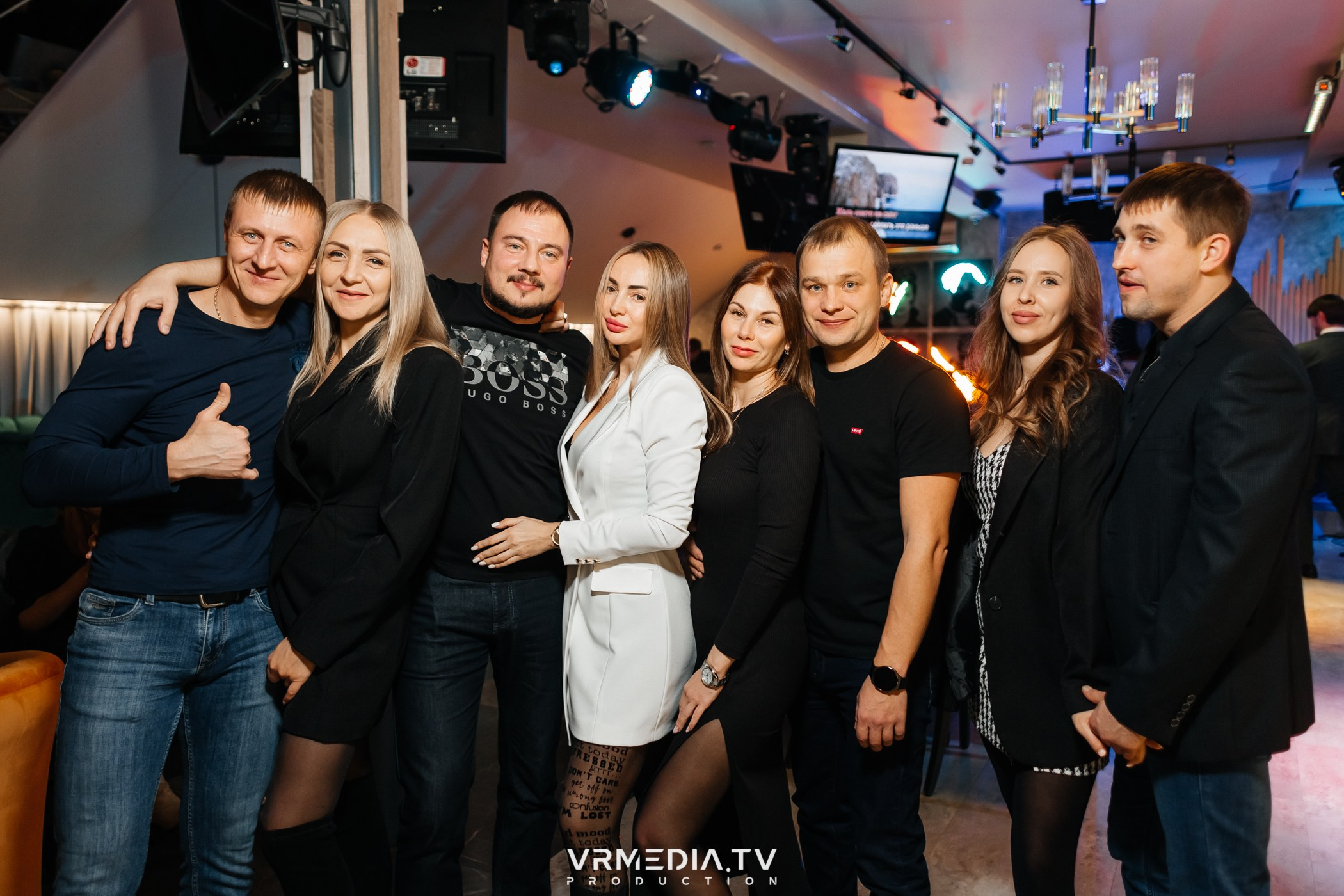 Открытие караоке-зала в «Империи»