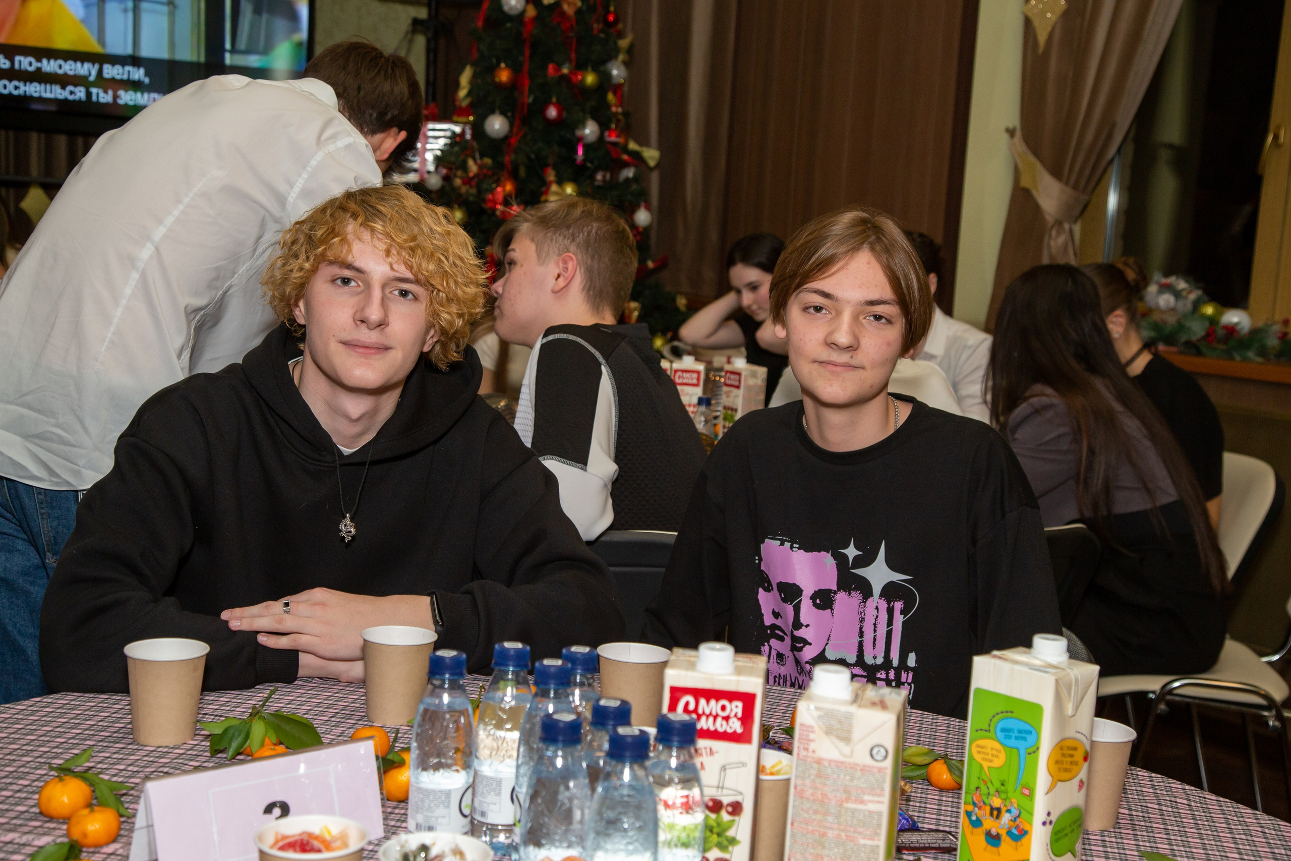 Репортажная съёмка для Домисольки на новый год. «Студия DRONAVT`s» — видеосъёмка и фотография г. Москва