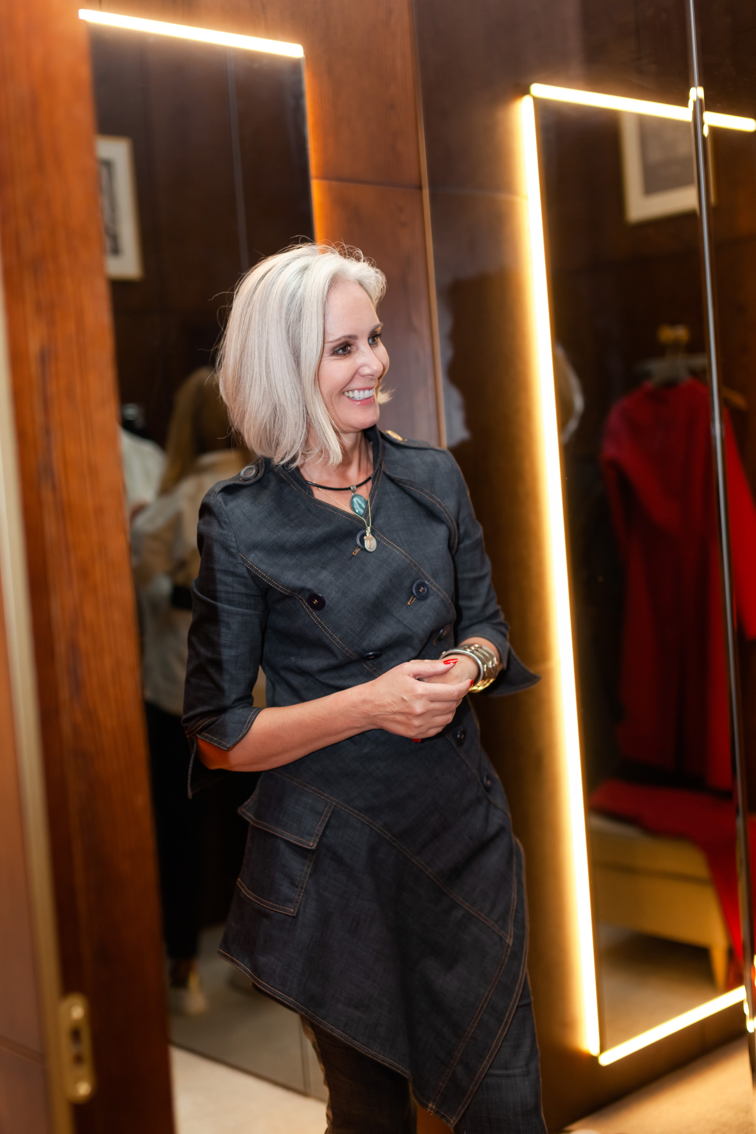 Бутик Крестецкая строчка — клиентский день. Двойняшки-фотографы Анна и Анастасия в Санкт-Петербурге