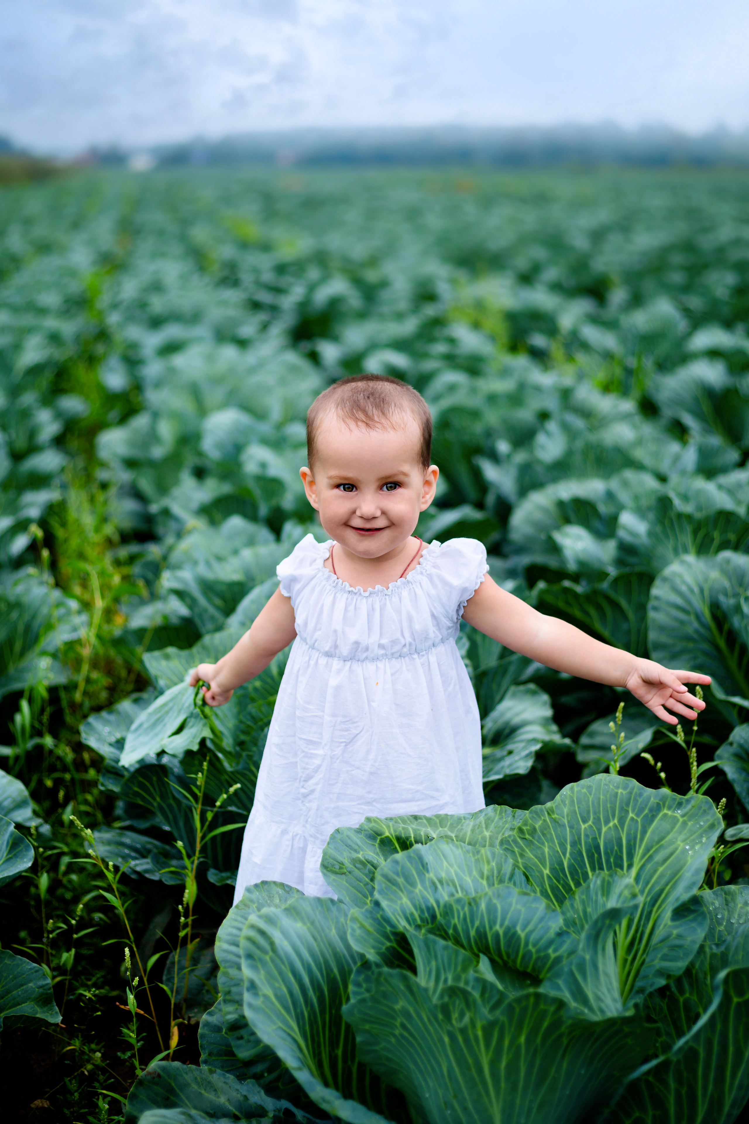 Дети в капустном поле. Фотограф Дмитров. Москва