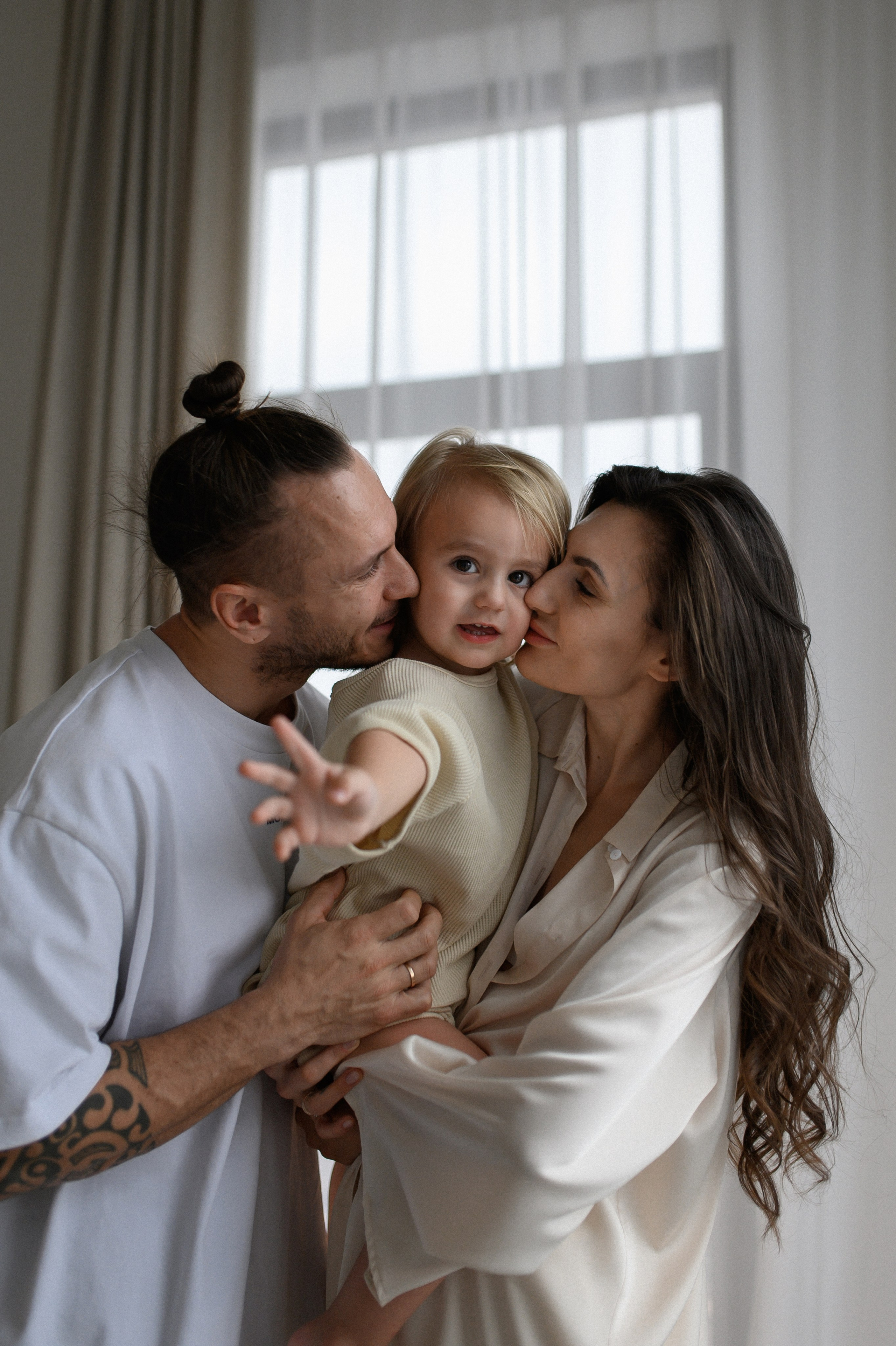 Юля, Леша, Майкл. Www.ostermiller.ru