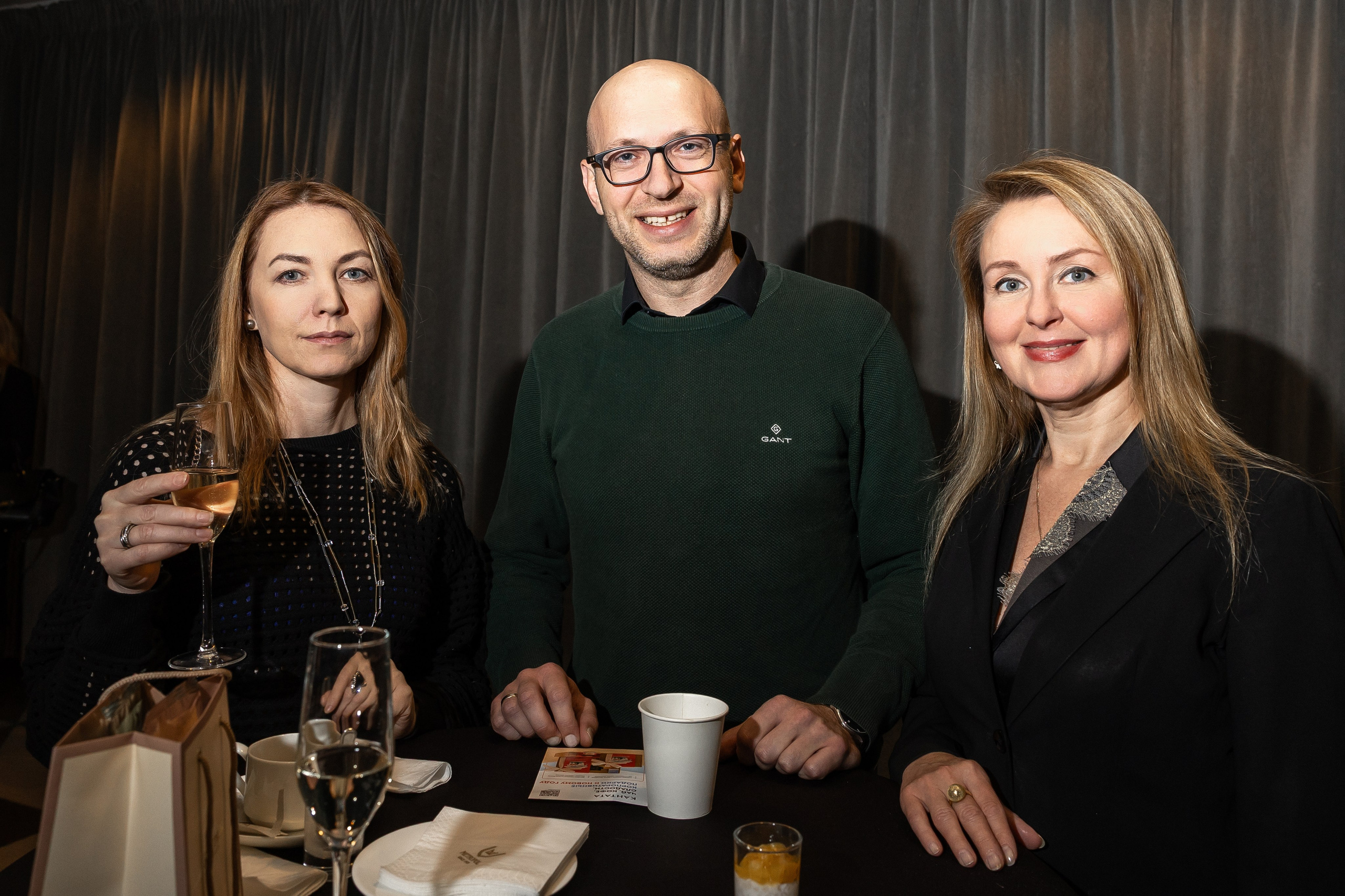 Деловые мероприятия. Фотограф на крещение в Москве Нина Лобасова