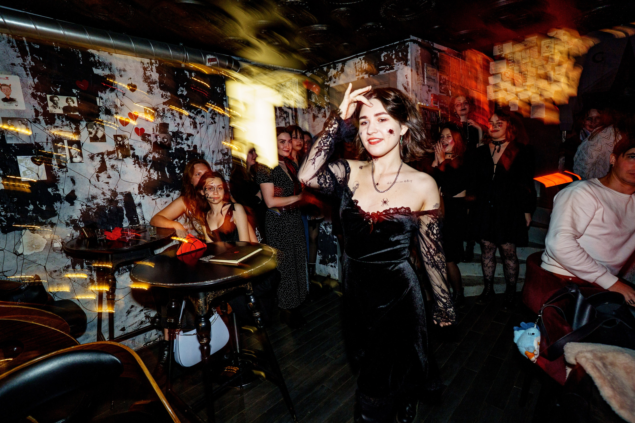 Halloween party. Бар разбитых сердец. Концертный и репортажный фотограф в Санкт-Петербурге Слава Пахомов