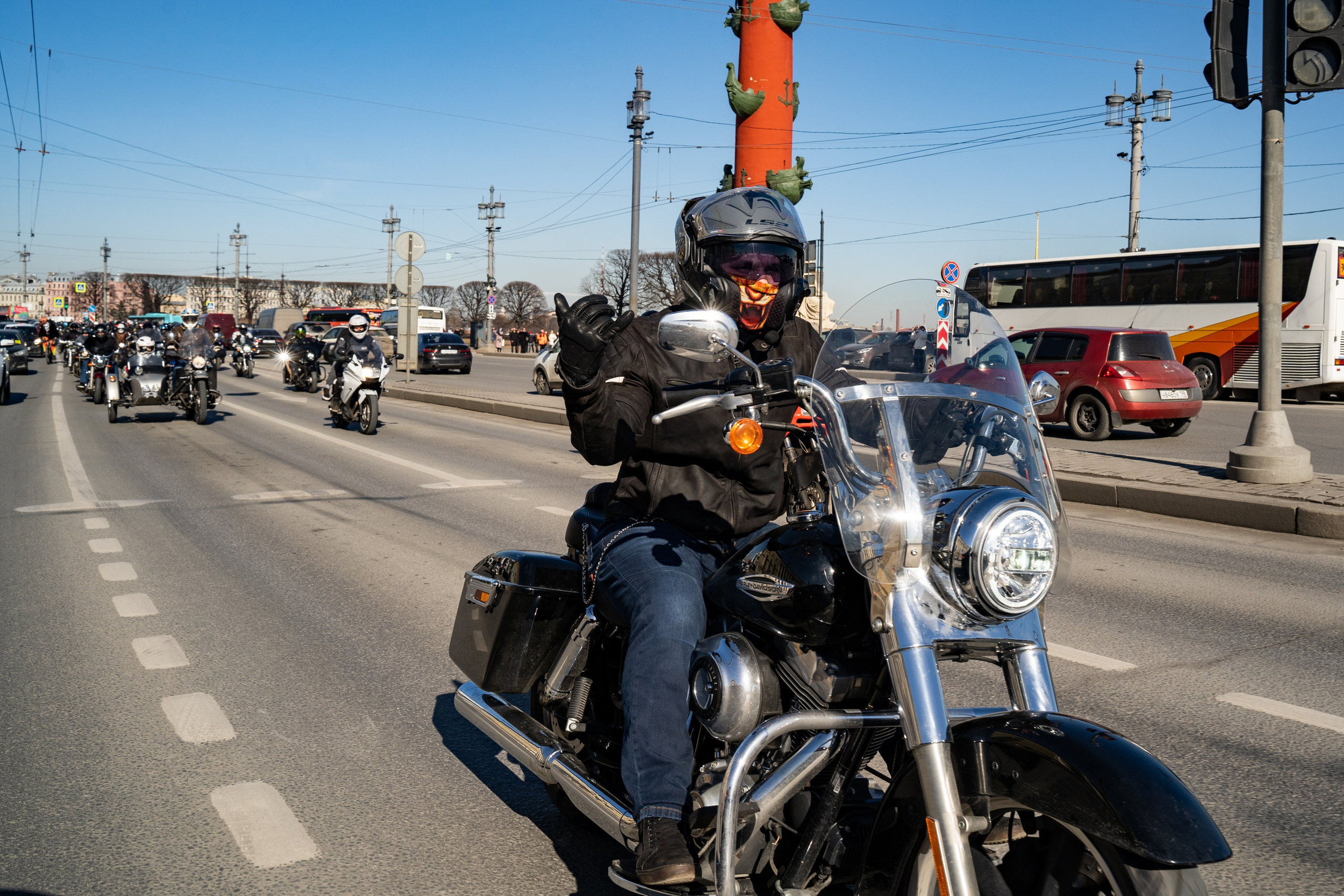 Весенний прохват мотоклуба Normans Riders MC. Концертный и репортажный фотограф в Санкт-Петербурге Слава Пахомов