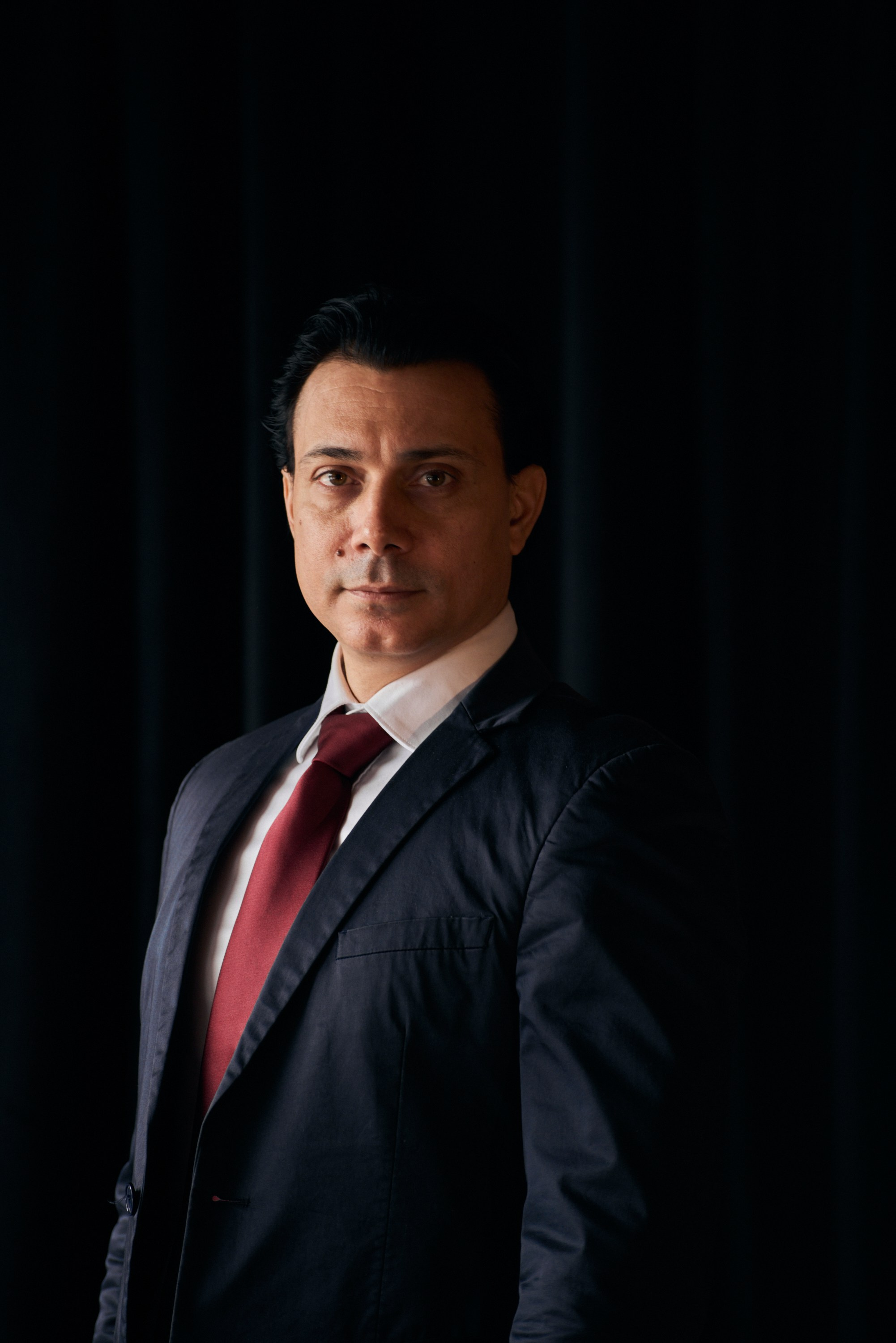 Мужской деловой портрет. Фотосесия для бизнеса