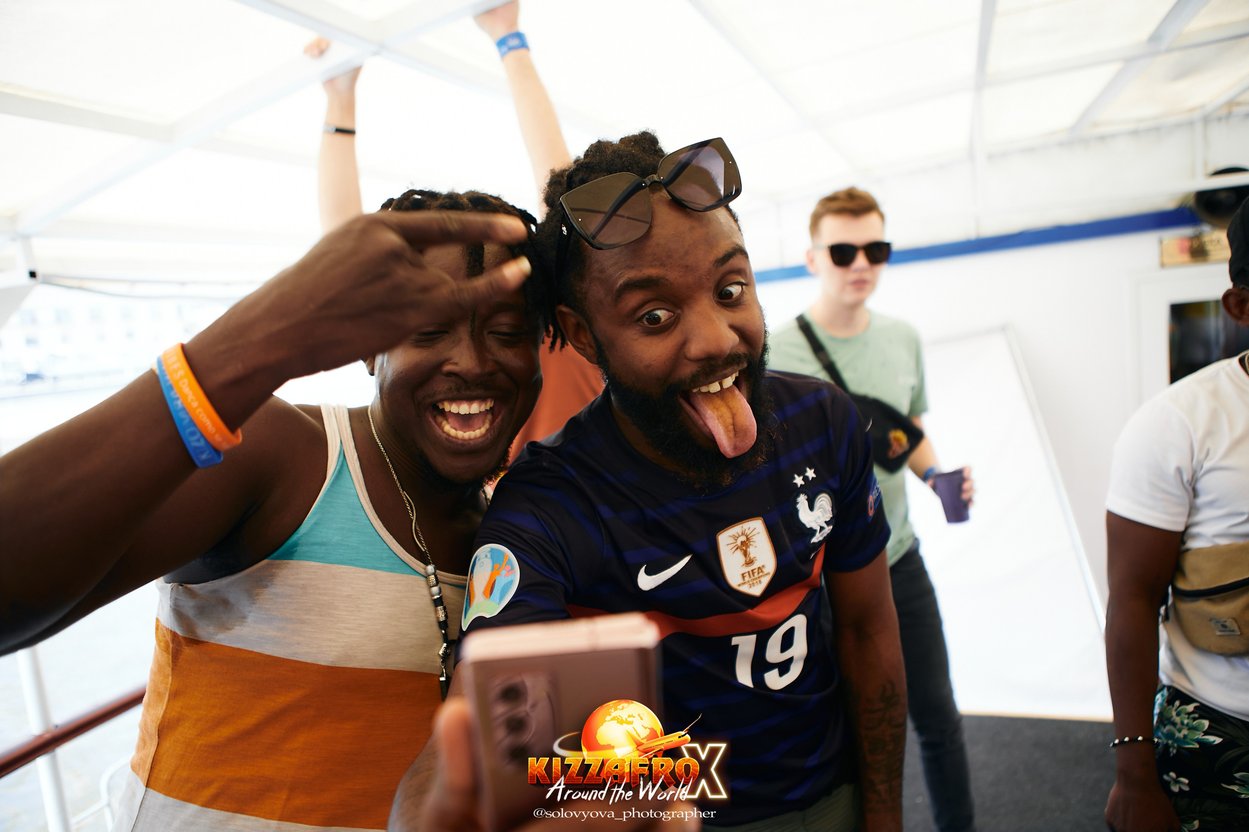 Boat party. Свадебный фотограф