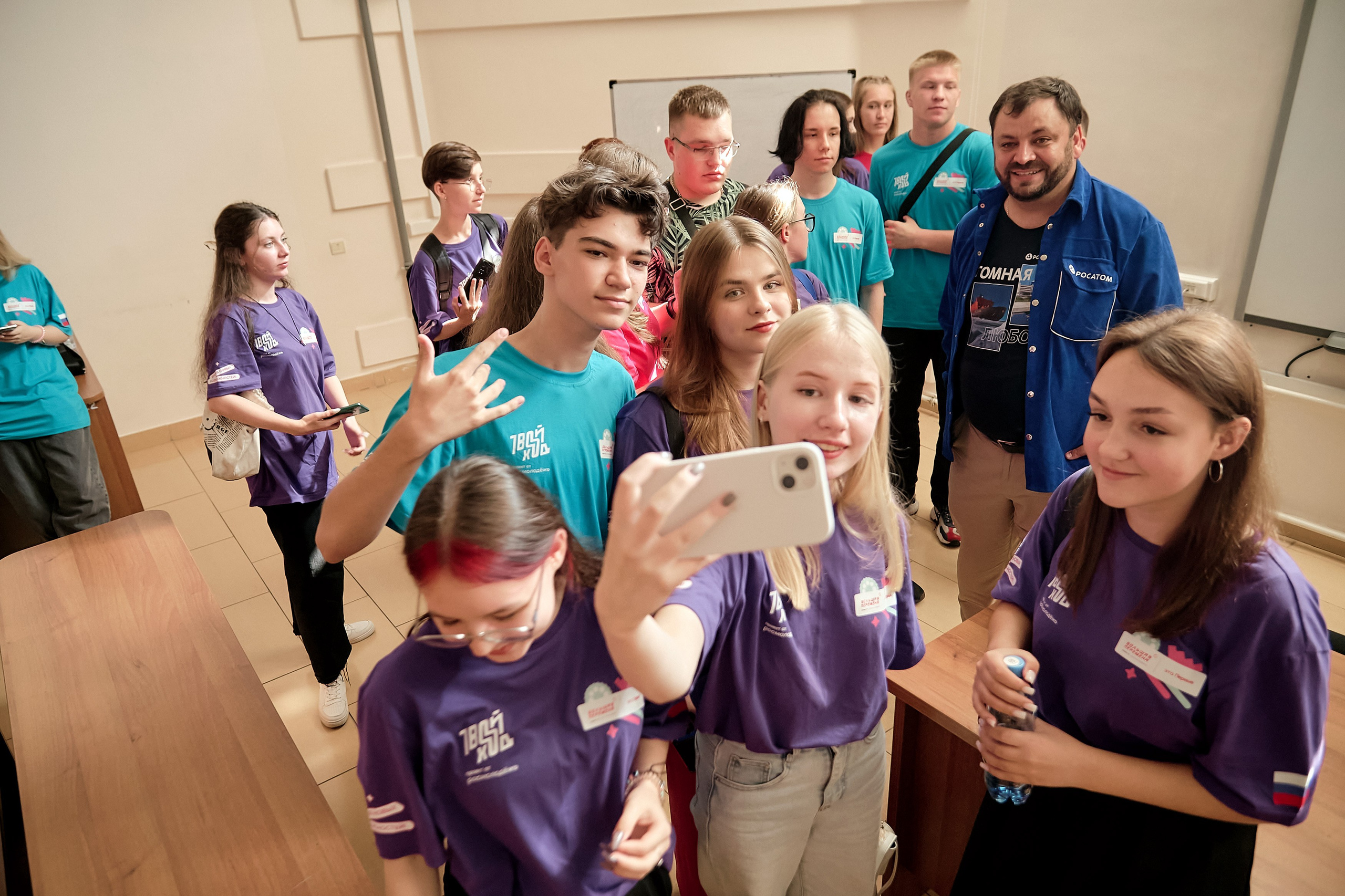 Большая перемена. Фотограф Яковлев Роман — Красноярск