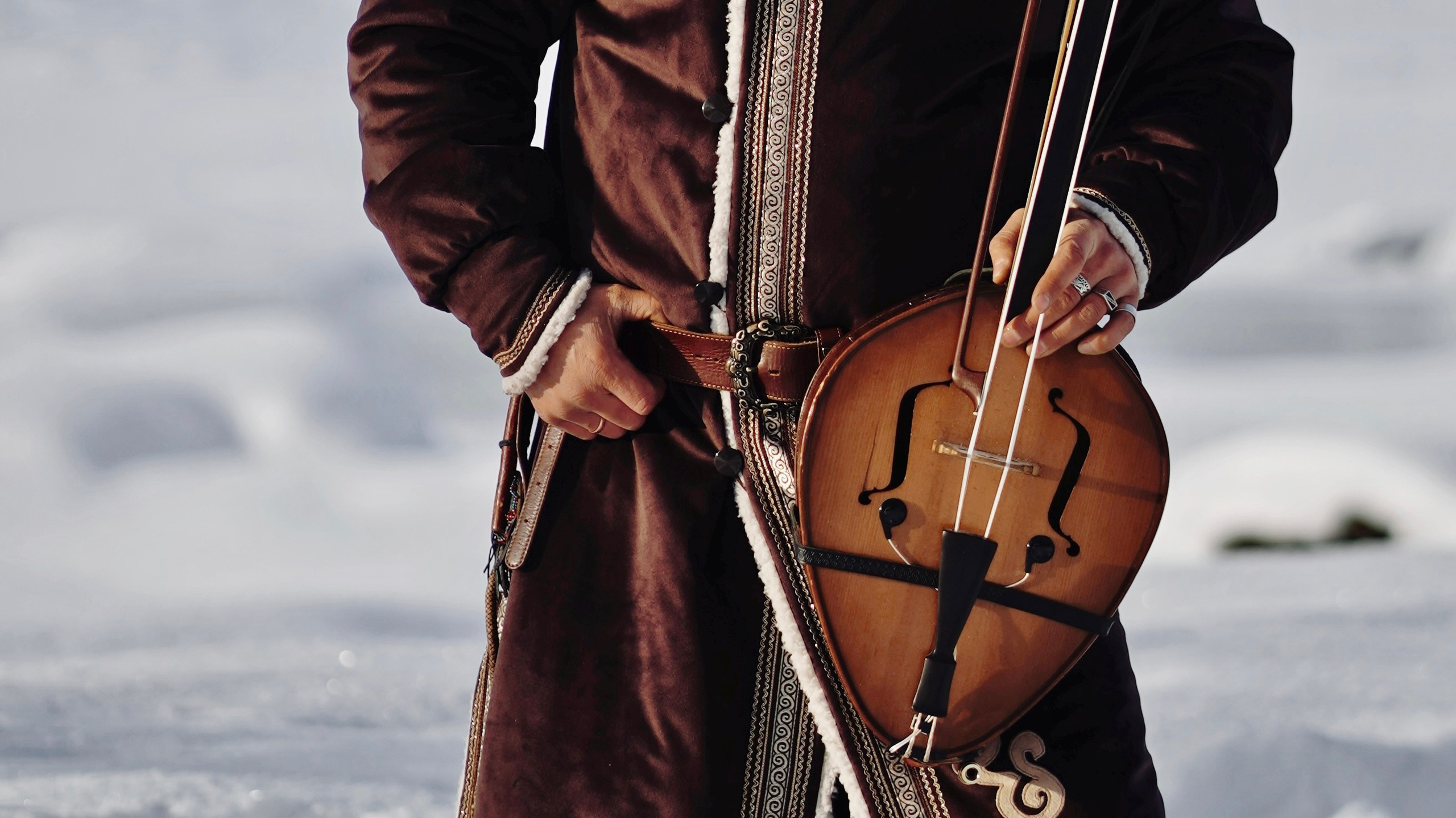 Кадын||Алаш Топчин. Выездной фотограф-видеограф в Республике Алтай Солоны Куюкова