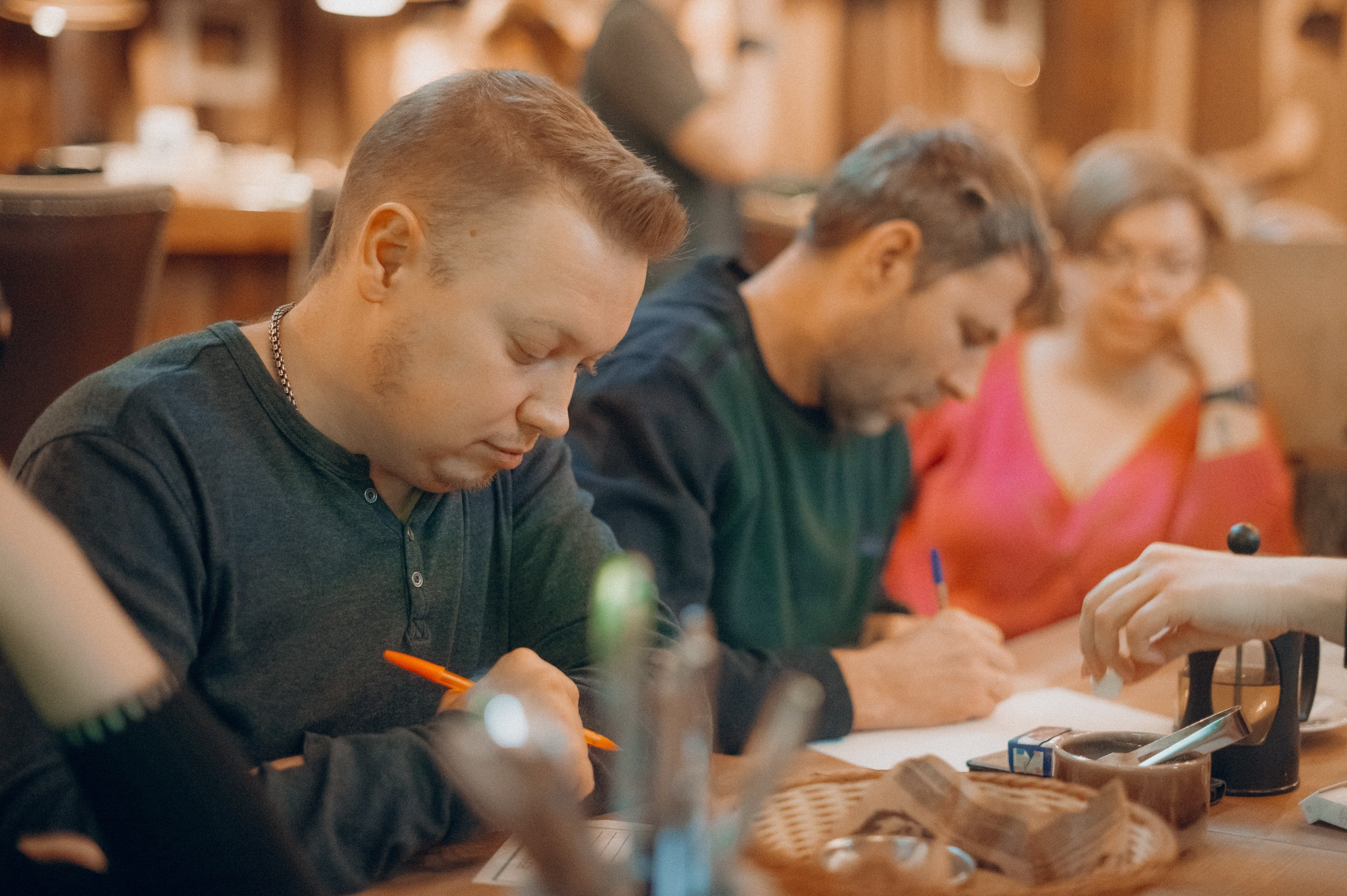 КВИЗ в ресторане «Ермолаев». Фотограф Дмитрий Пименов