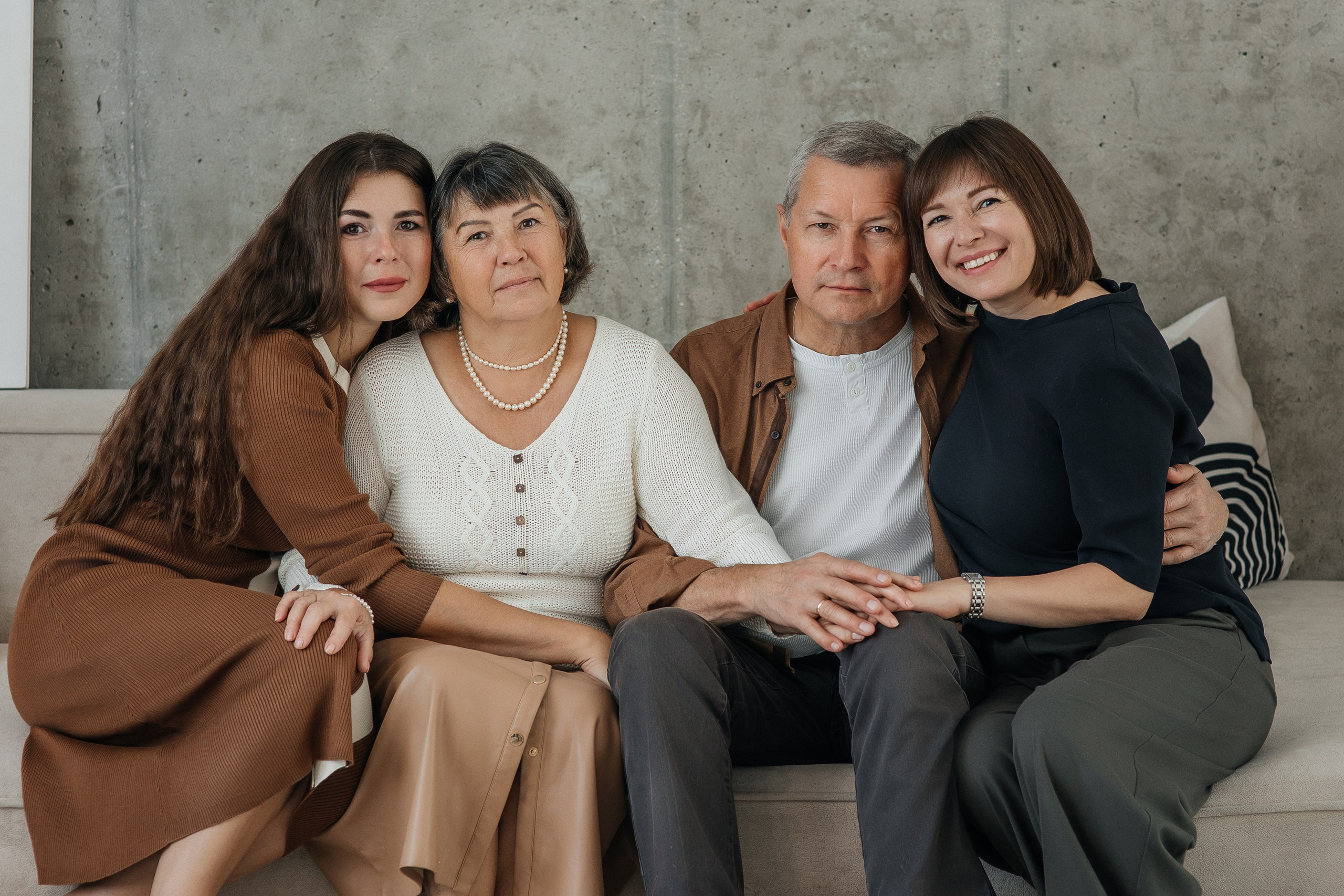 Большая и дружная семья, 3 поколения. Семейный фотограф в Москве Наталья Чуб, заказать Фотокнигу