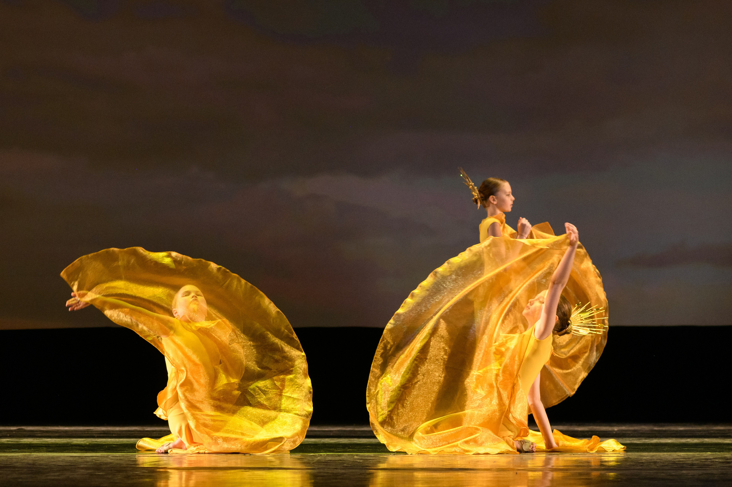 23 апреля, часть 2, БКЗ Октябрьский, г. Санкт-Петербург. Золотое яблочко