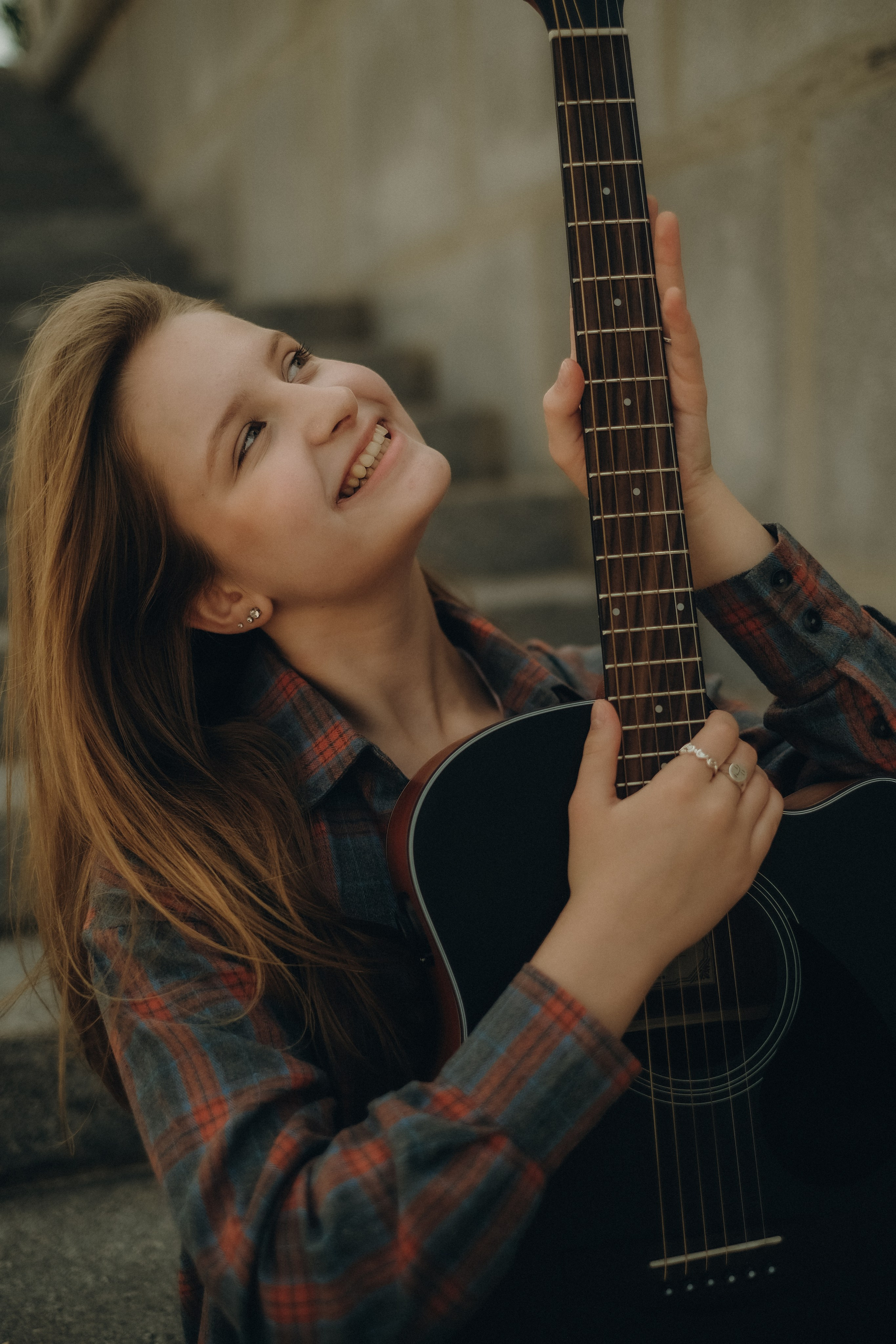 Девушка с гитарой. Свадебный и семейный фотограф в Москве Инника Кетлер