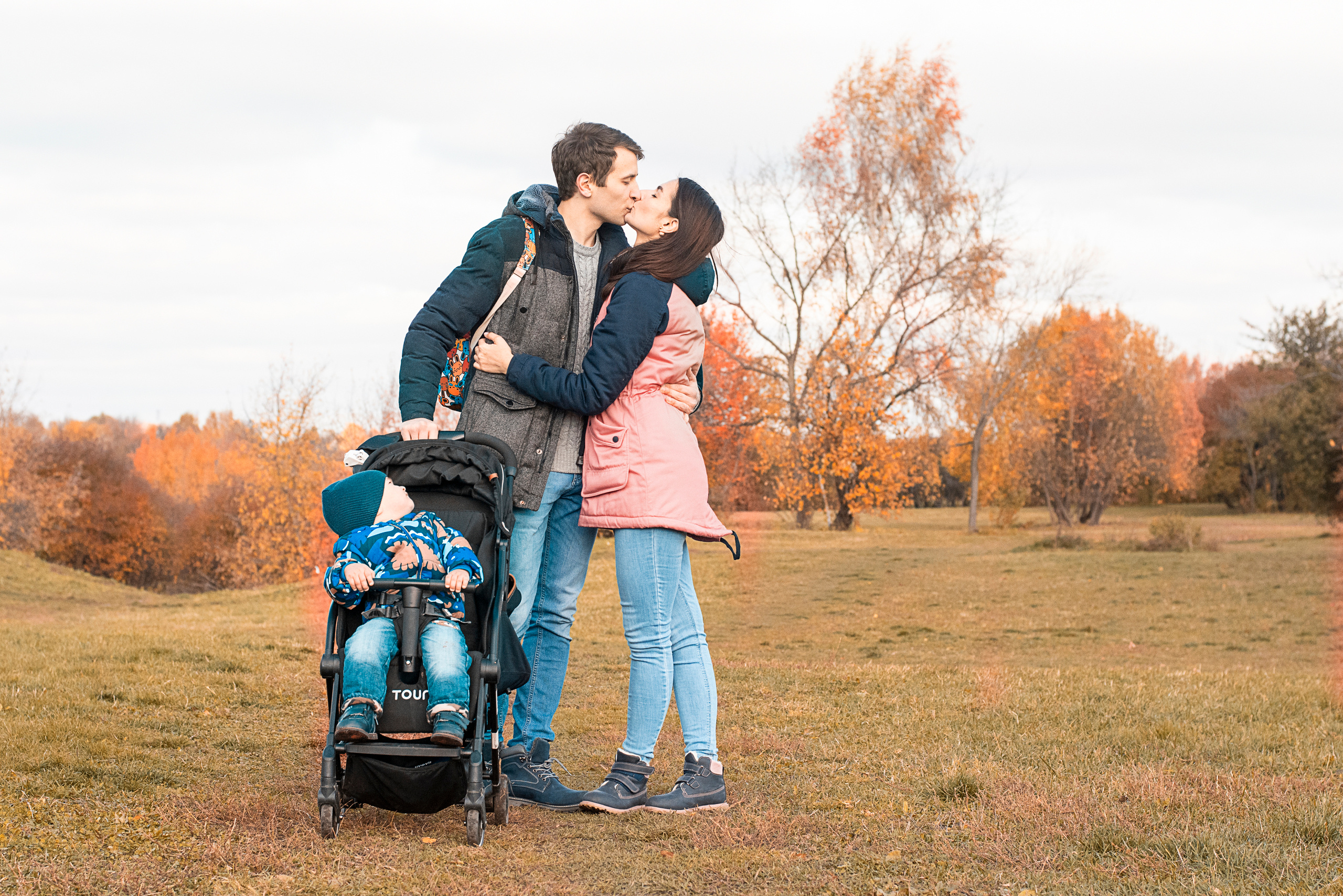Семейная фотосессия, фотосъемка на природе. Семейный и детский фотограф Александра Кор. Москва