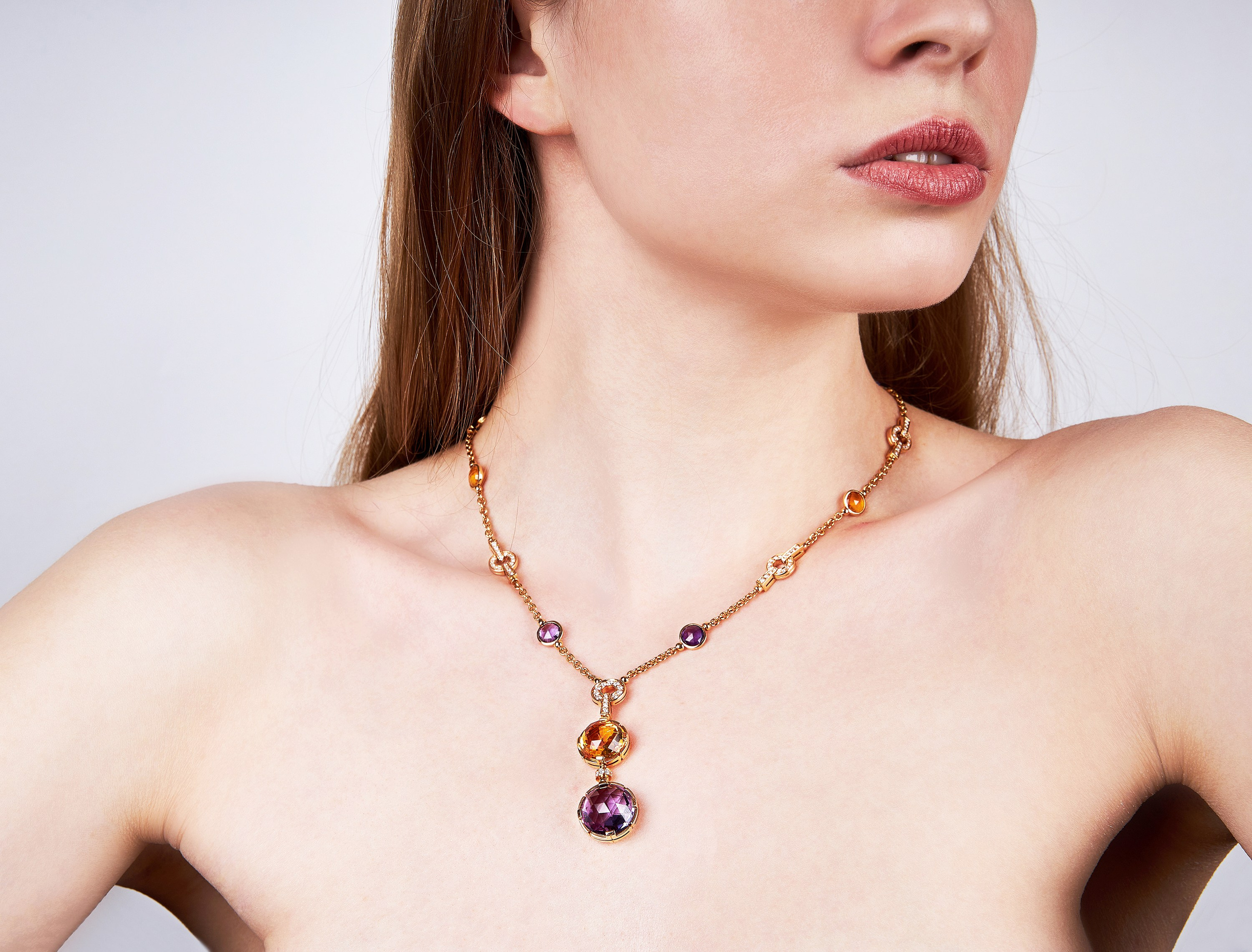 Фотосъемка ювелирных изделий на модели. Надежда Доброва предметный и ювелирный фудфотограф, Москва