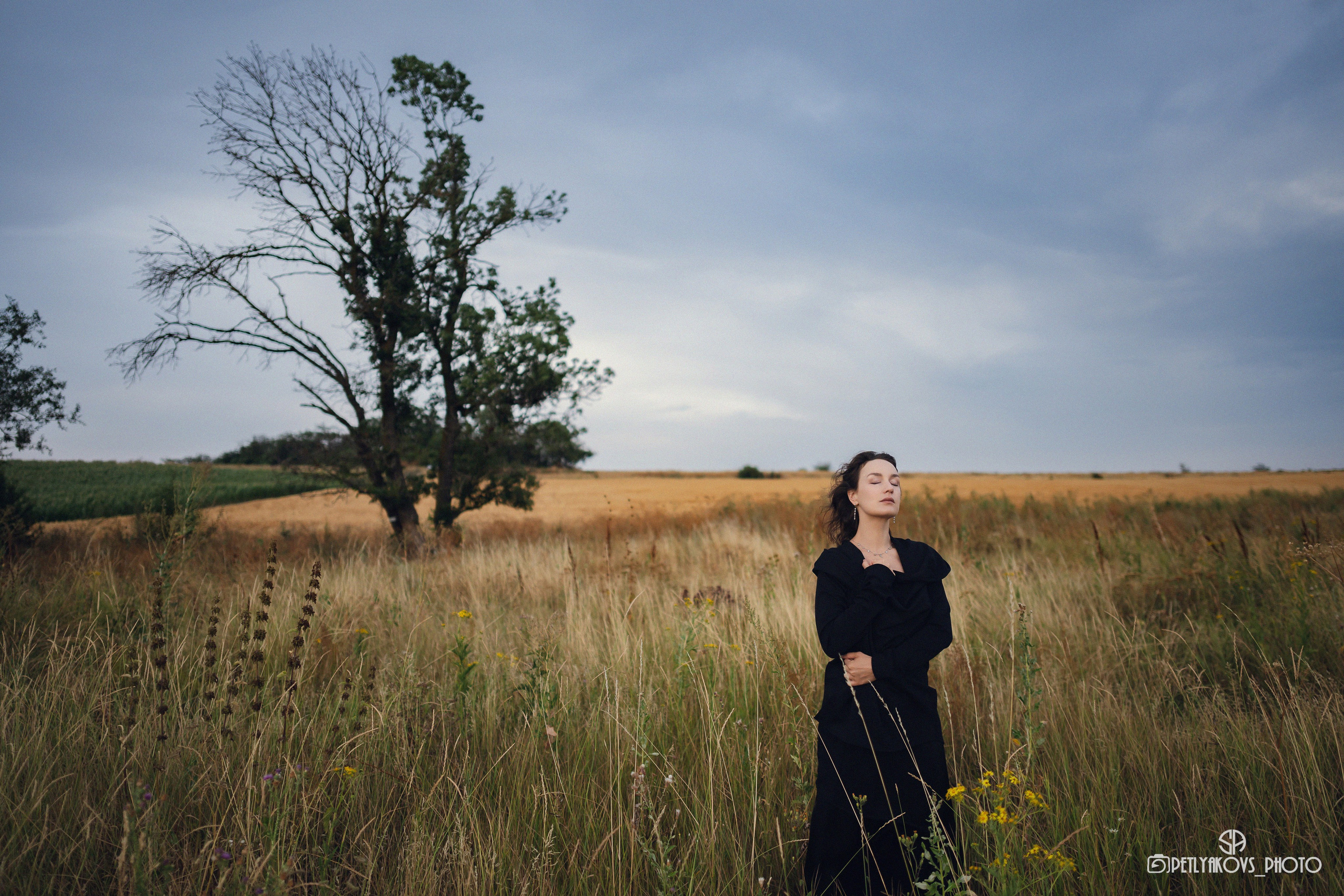 Фотосессия в поле для Ники. Фотограф, видеограф Пятигорск, Ставрополь, Ессентуки, Petlyakovs_photo