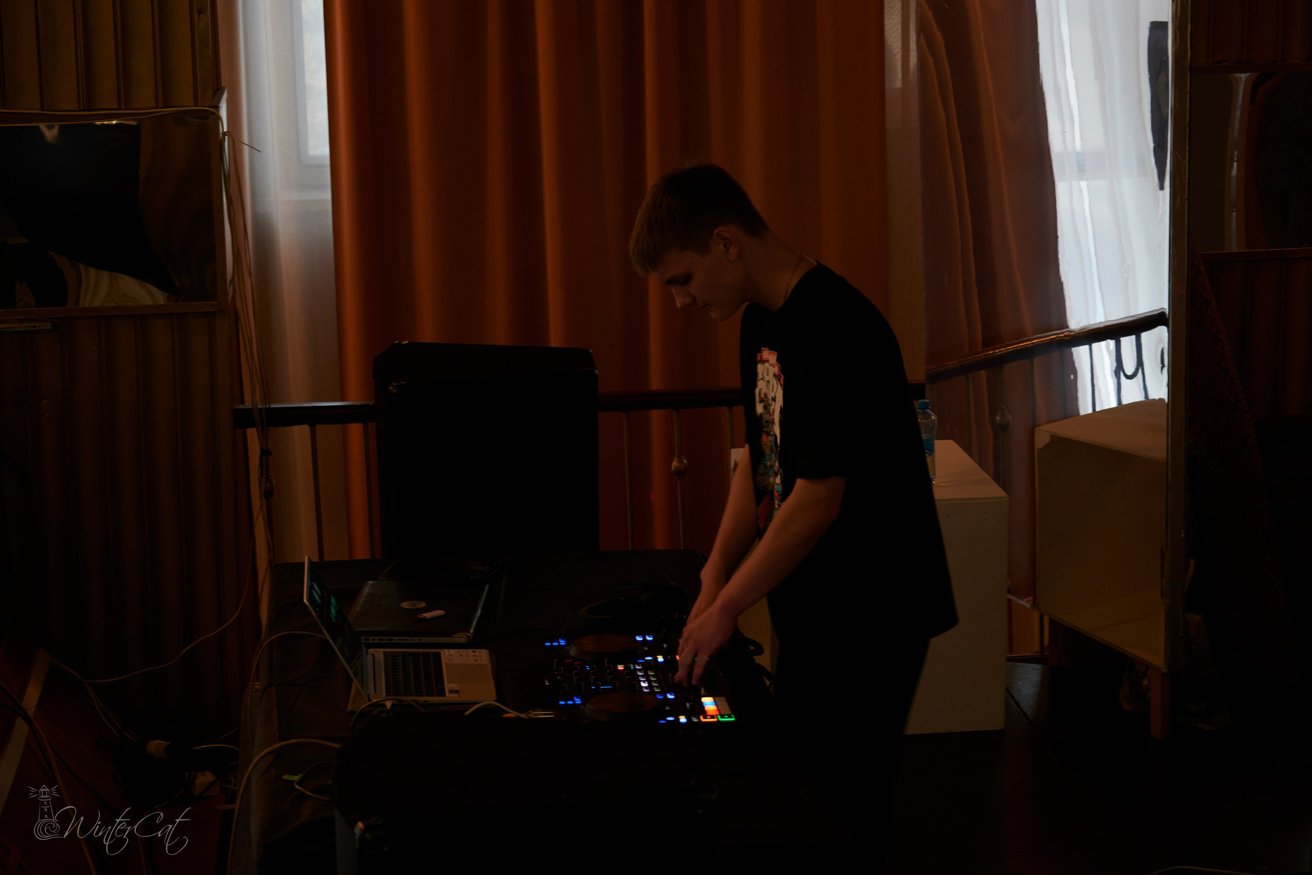 Ярмарка 5 2024. Портретный и репортажный фотограф в Магадане Андрей Нефедов WinterCatPhoto