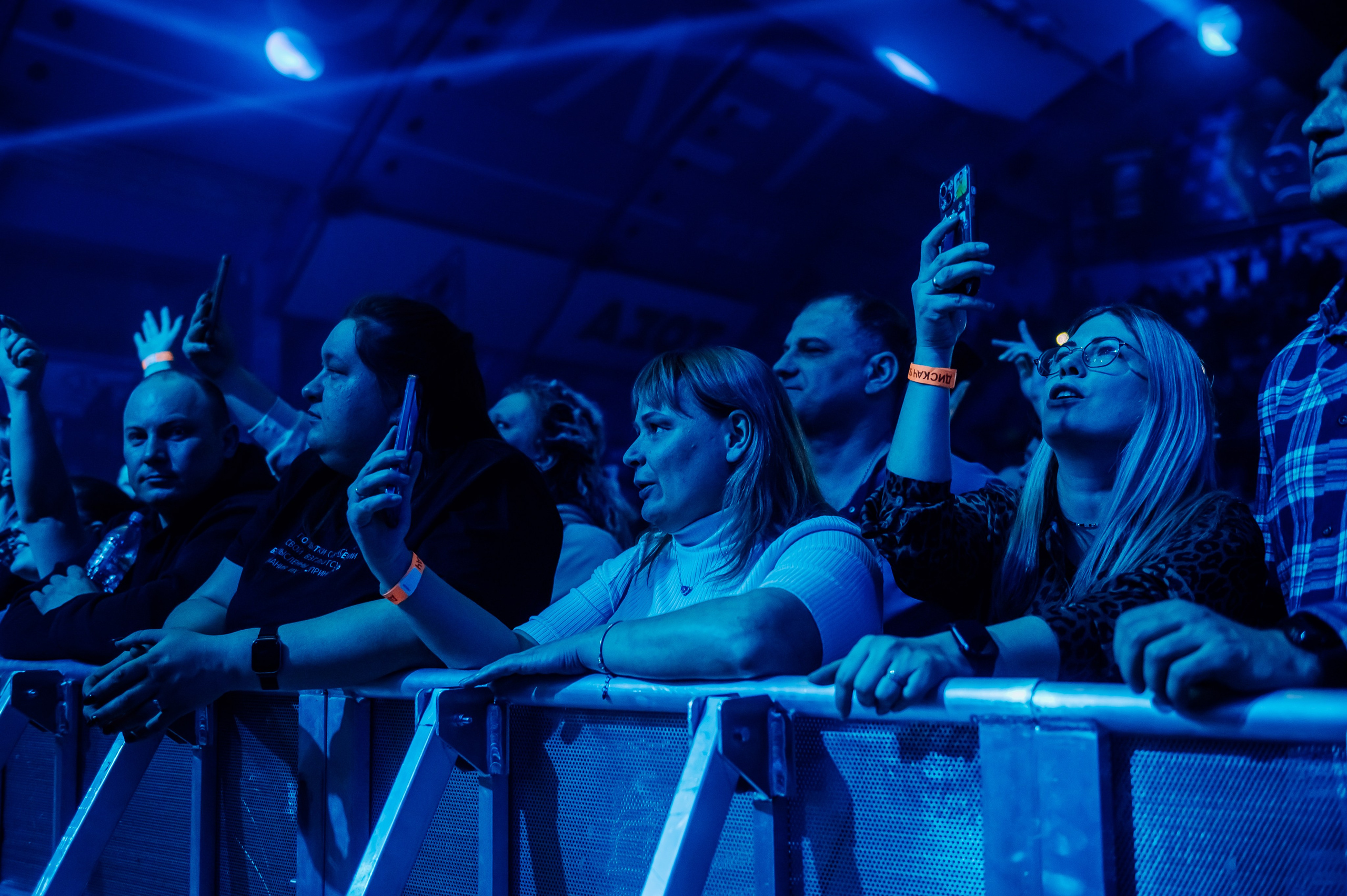 Дискач 90-х в Кемерово, СРК Арена. Детский фотограф, семейный фотограф и репортажи в Кемерово