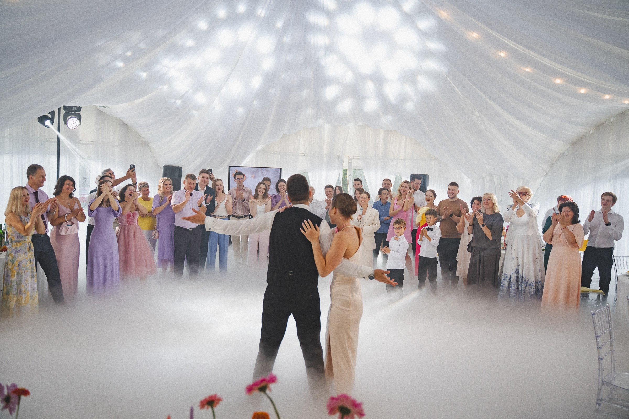 Запах цвета корал, фуксия, оранж. Свадебный фотограф Александр Осипов