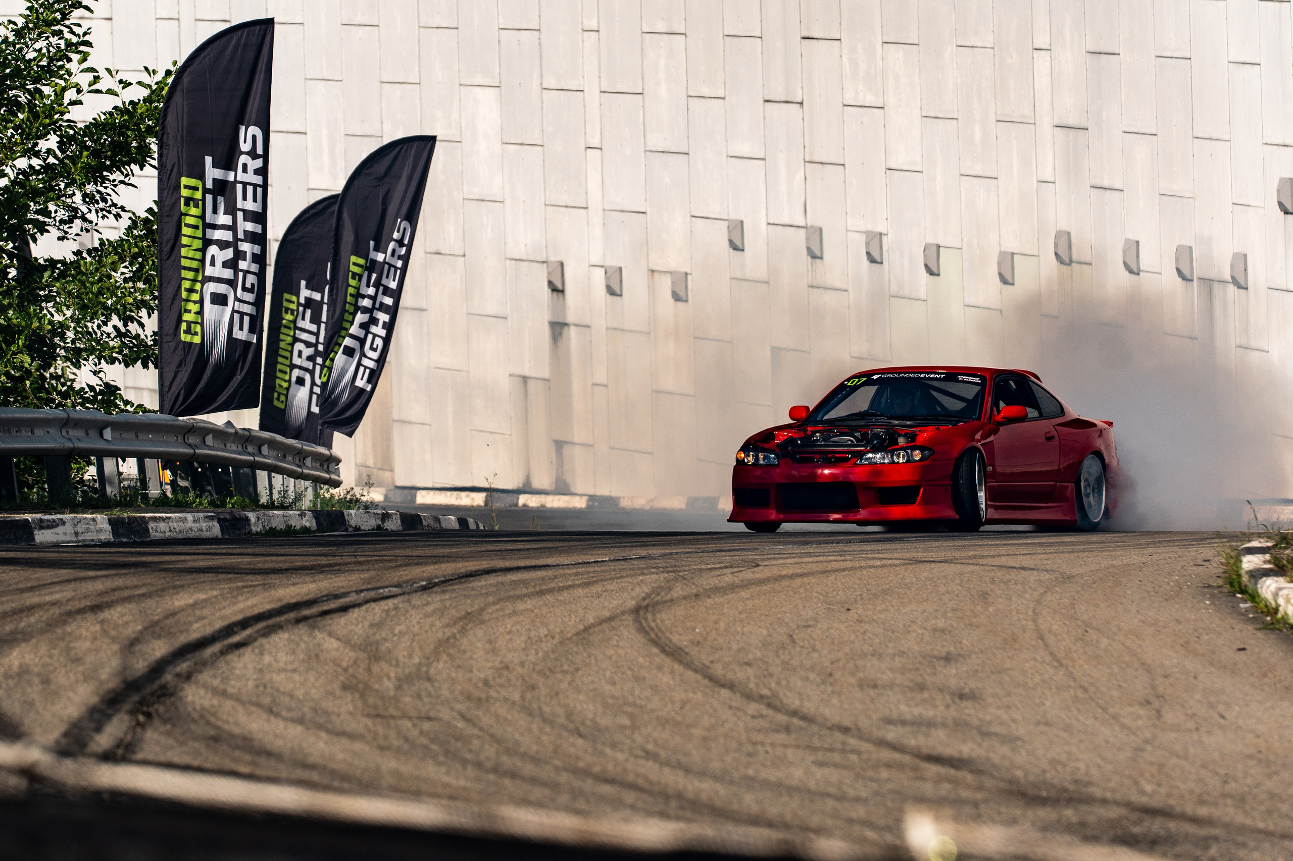 Автомобильные дрифт-гонки в рамках фестиваля Grounded 2024. Репортажный фотограф в Красной Поляне и Сочи Павлюченко Екатерина