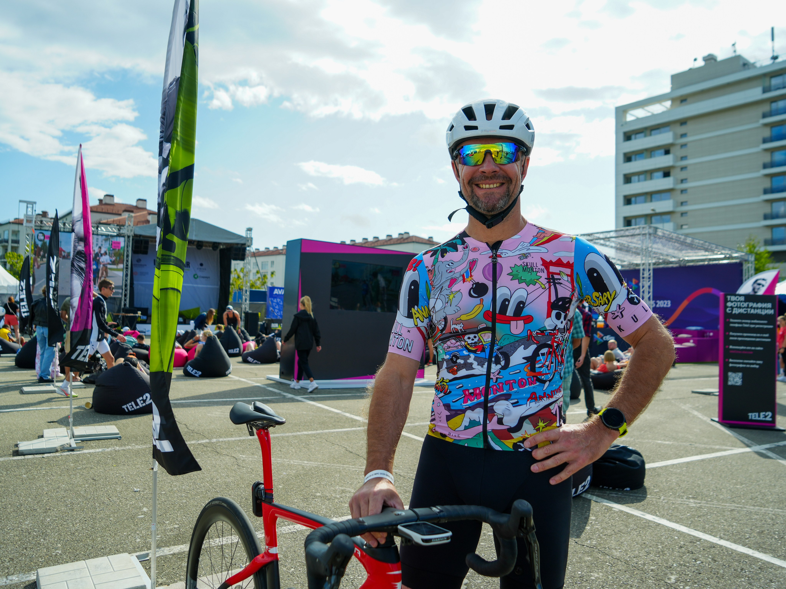 Фотоотчет партнерской интеграции для компании TELE2 на фестивале Ironstar. Репортажный фотограф в Красной Поляне и Сочи Павлюченко Екатерина