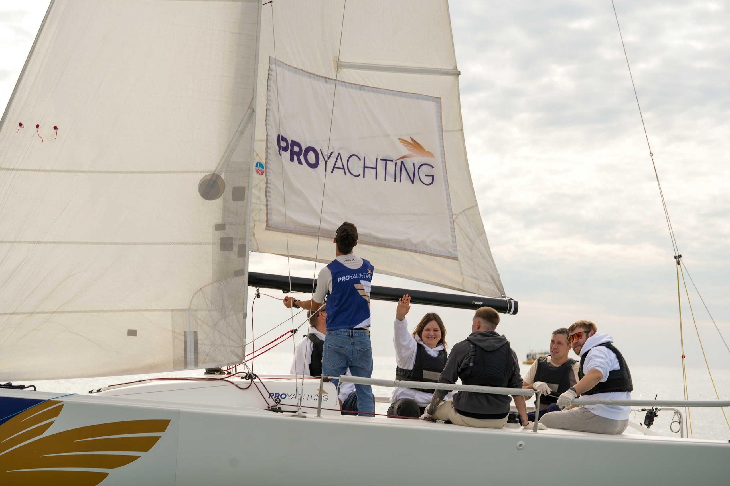 Яхтенная регата для компании Агрегатка. Репортажный фотограф в Красной Поляне и Сочи Павлюченко Екатерина