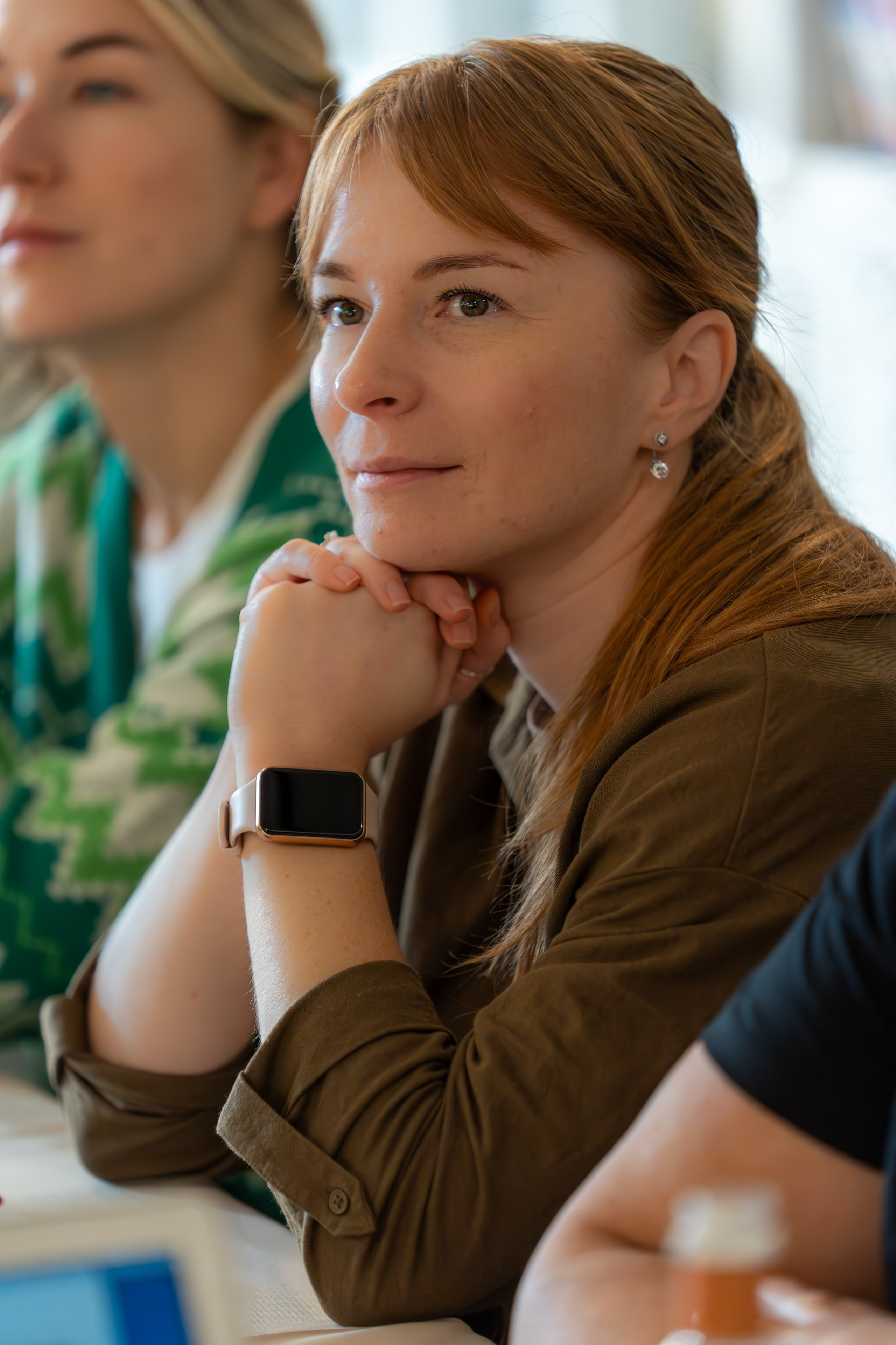 Литературная мастерская с Ольгой Шутовой в «Винотеррии». Репортажный фотограф в Красной Поляне и Сочи Павлюченко Екатерина