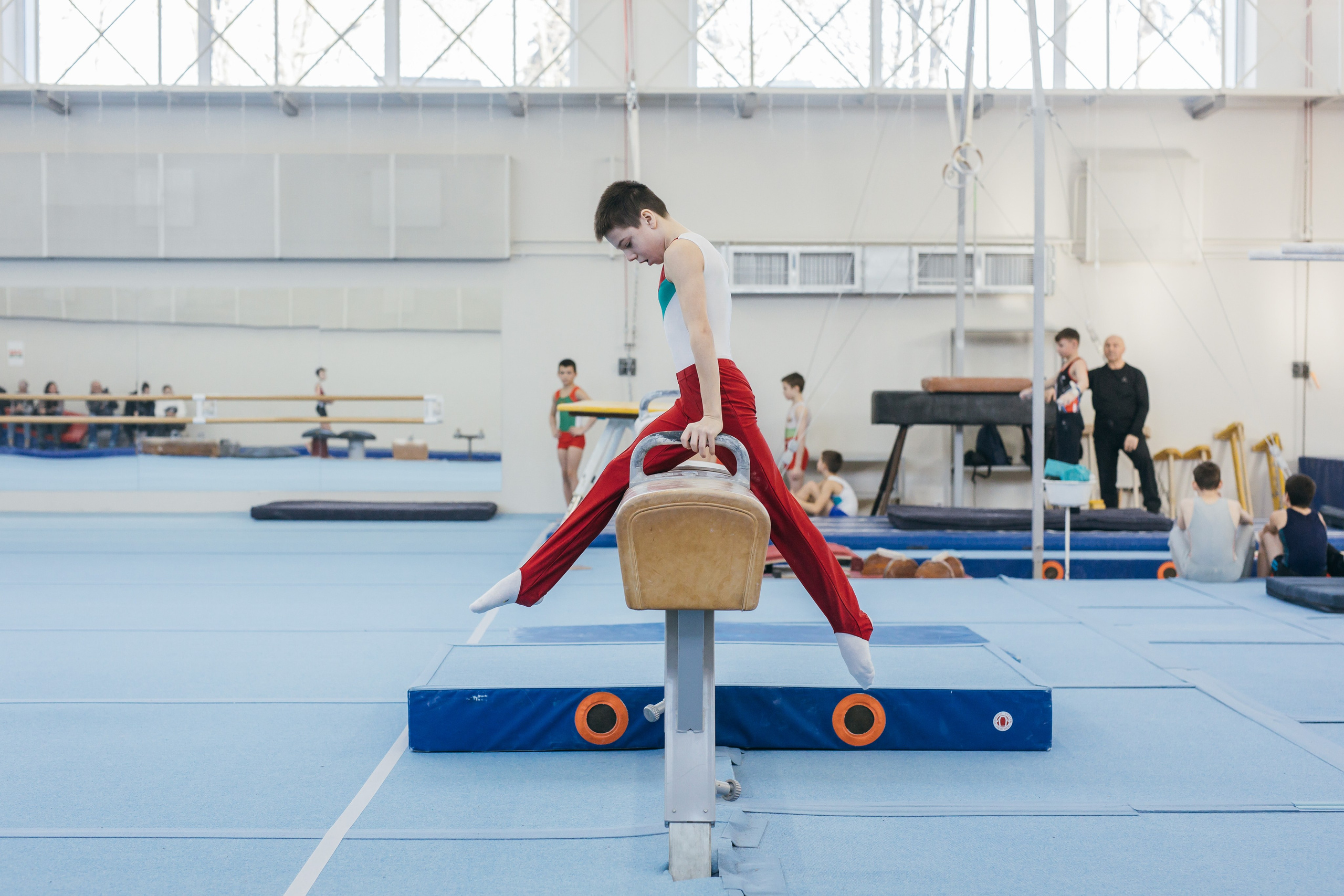 Съёмка для СДЮШОР по спортивной гимнастике. Портретный и семейный фотограф в Минске