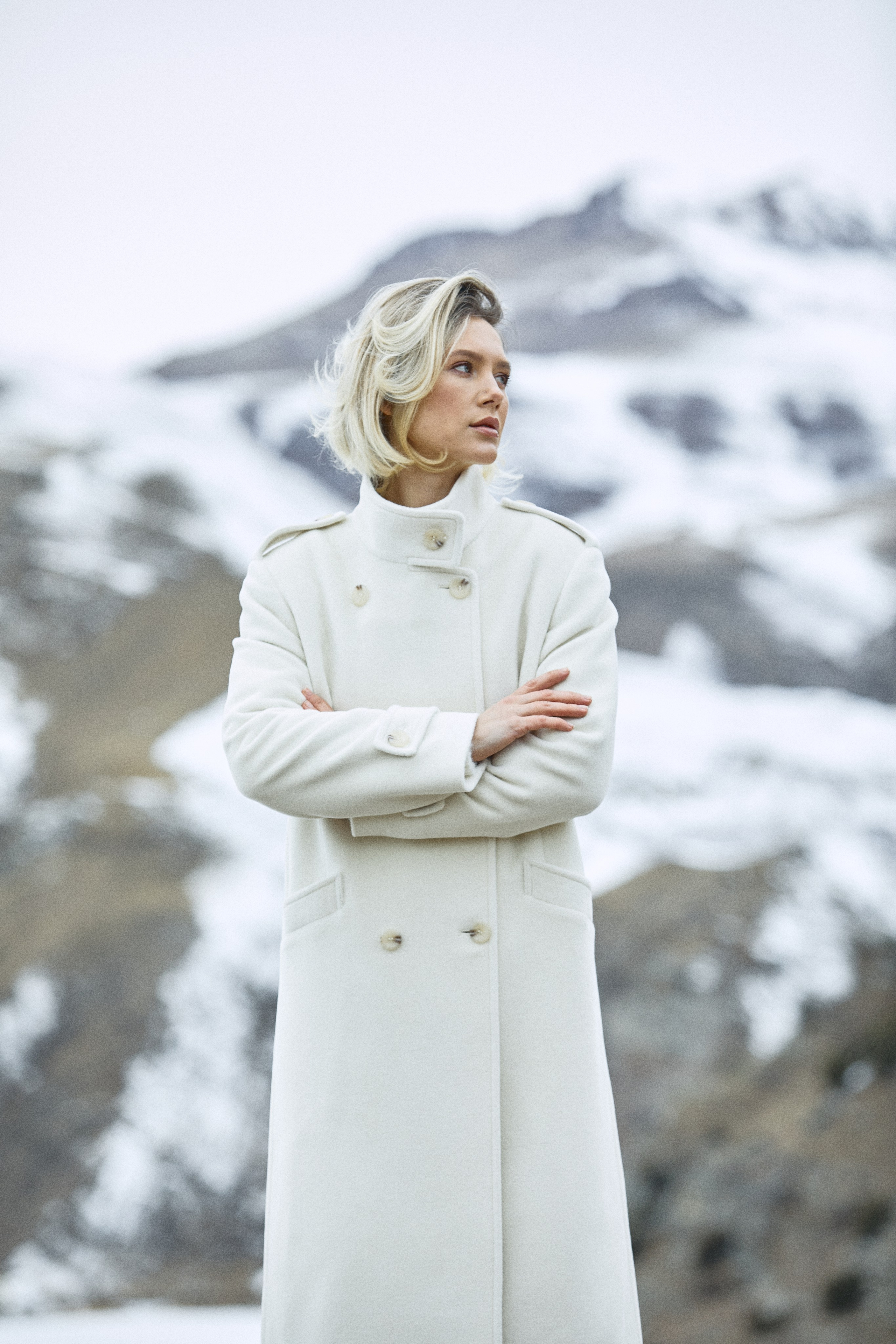 Выездная съемка для бренда одежды. Фотограф Продюсер в горах КБР / Москва  Нальчик Горы