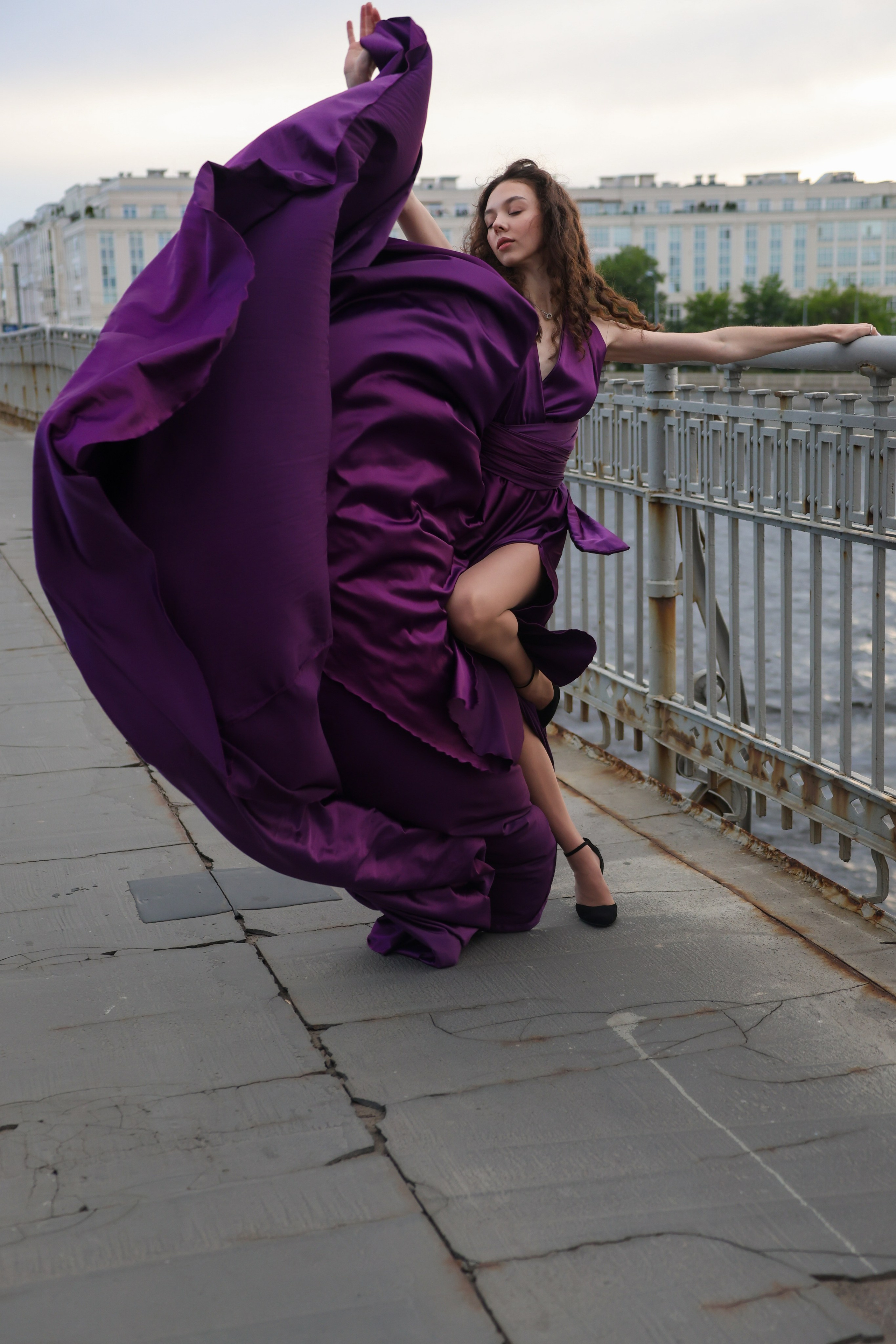 Анна. Большеохтинский мост. Фотограф состояний Марина Савинская