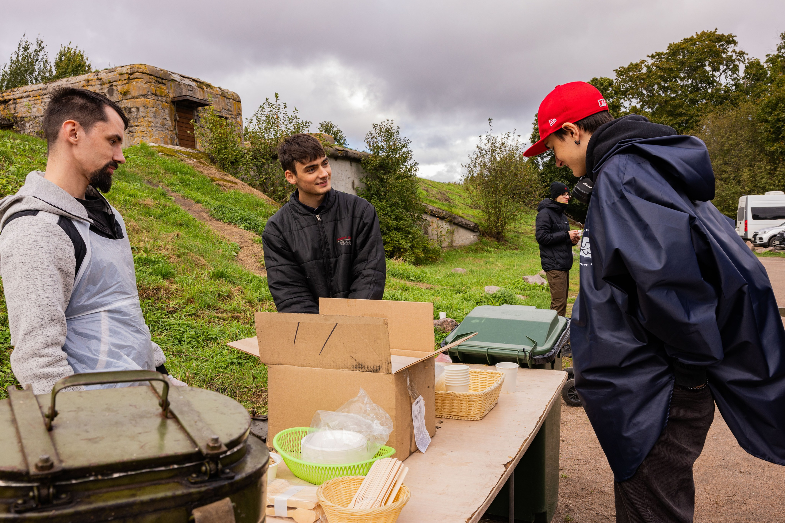 Зеленый пластик. Западный Котлин. Фотограф/видеограф в Санкт-Петербурге Динара Гольдина
