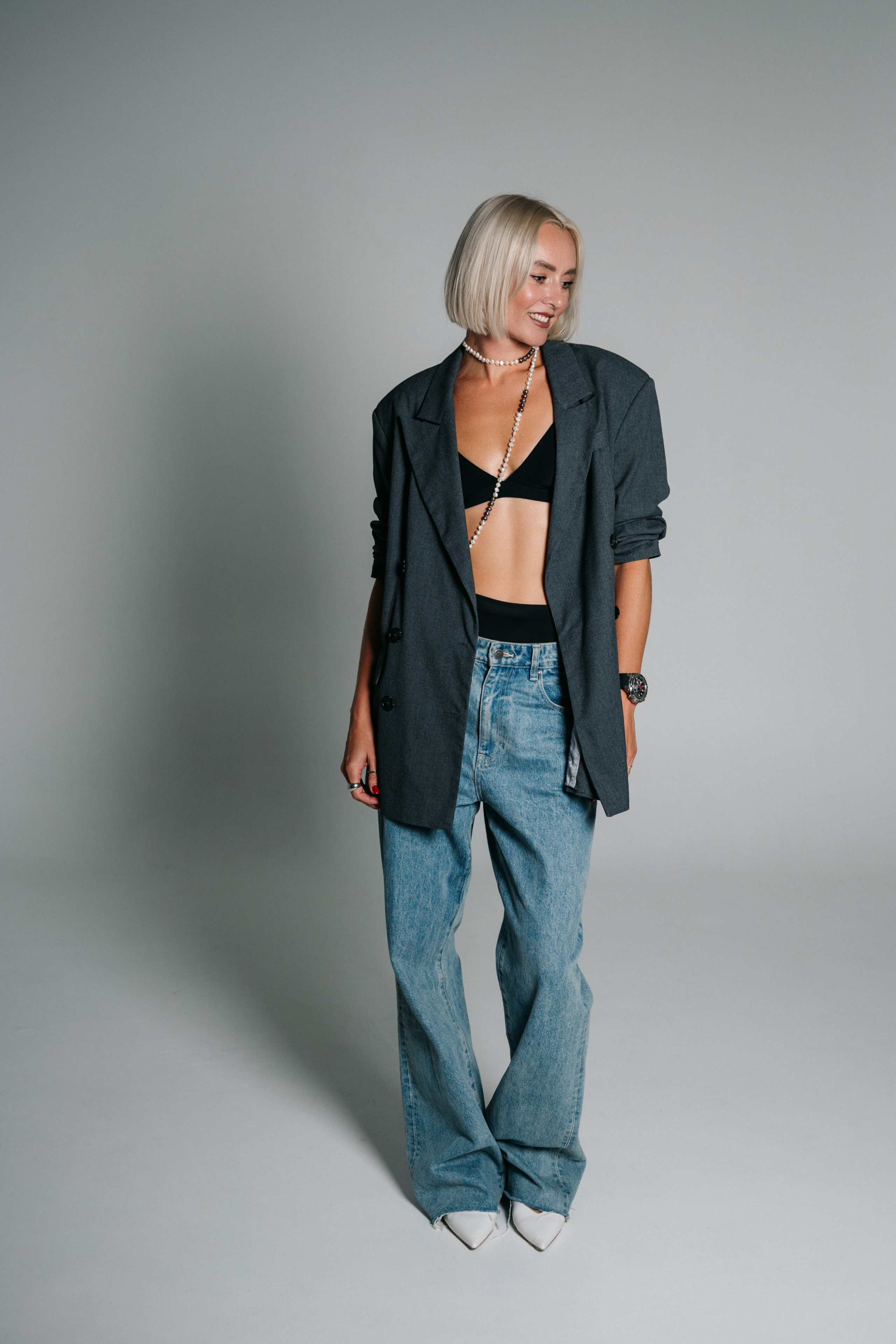 Julia. Https://instagram.com/ana.stasia.n